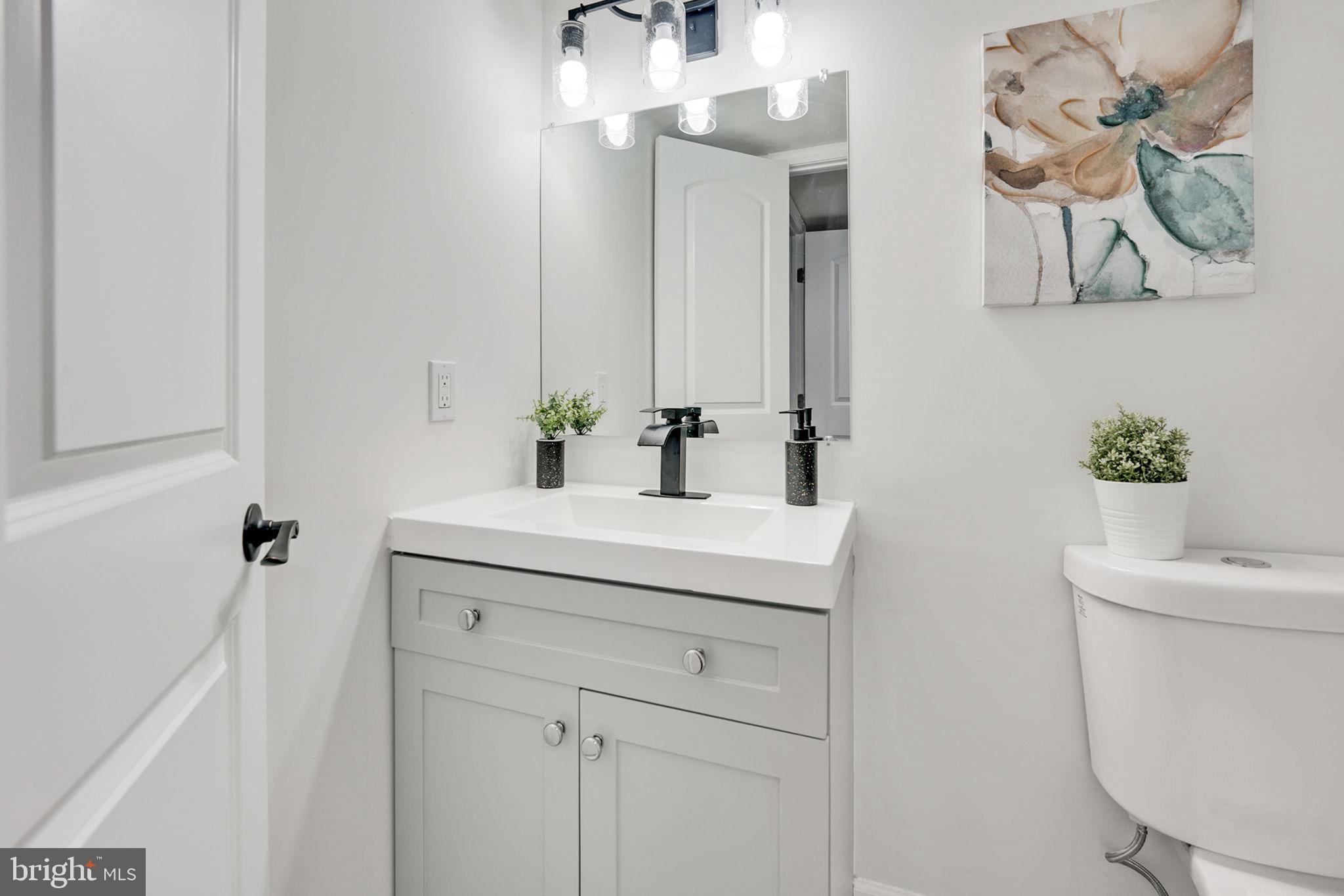 VIRGINIA HILLS - Residential