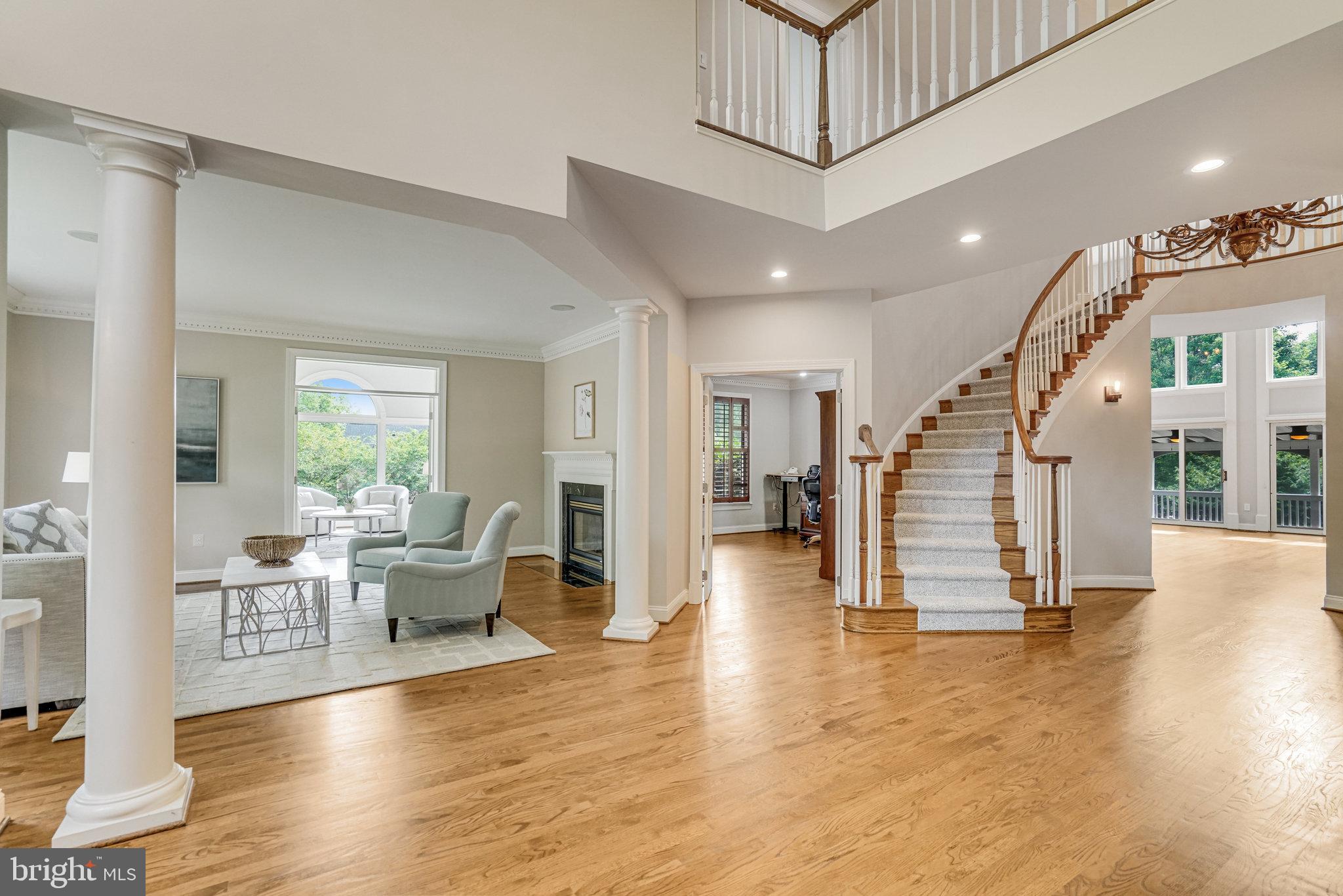 3013 ROSE CREEK COURT