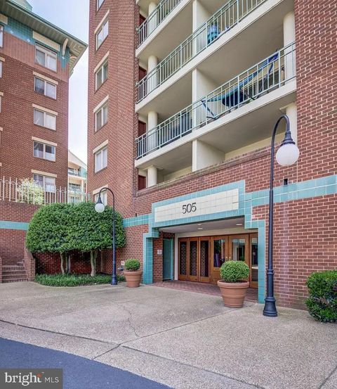 Photo of 505 E Braddock Road E #504, ALEXANDRIA, VA 22314 (MLS # VAAX2060856)