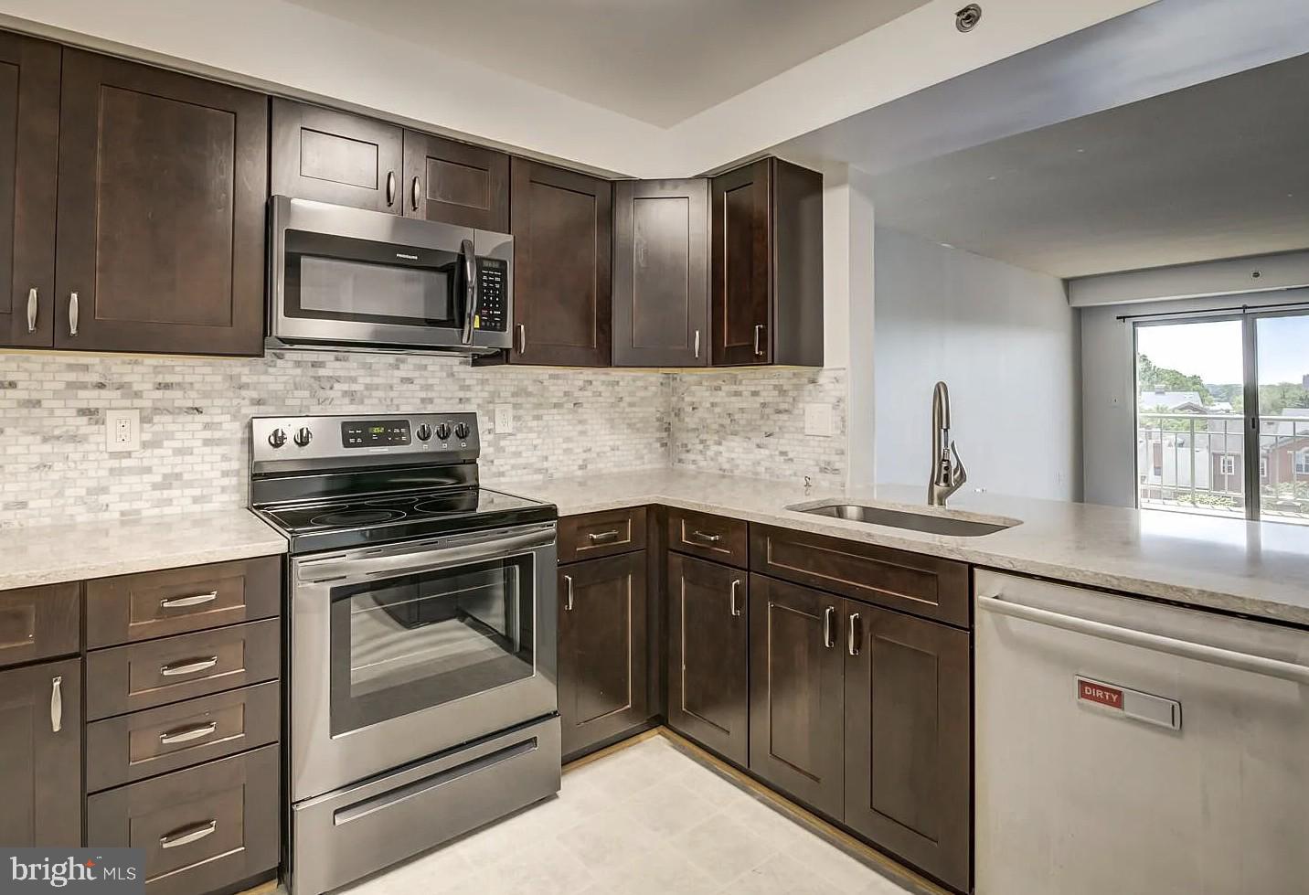 505 E BRADDOCK ROAD E 504