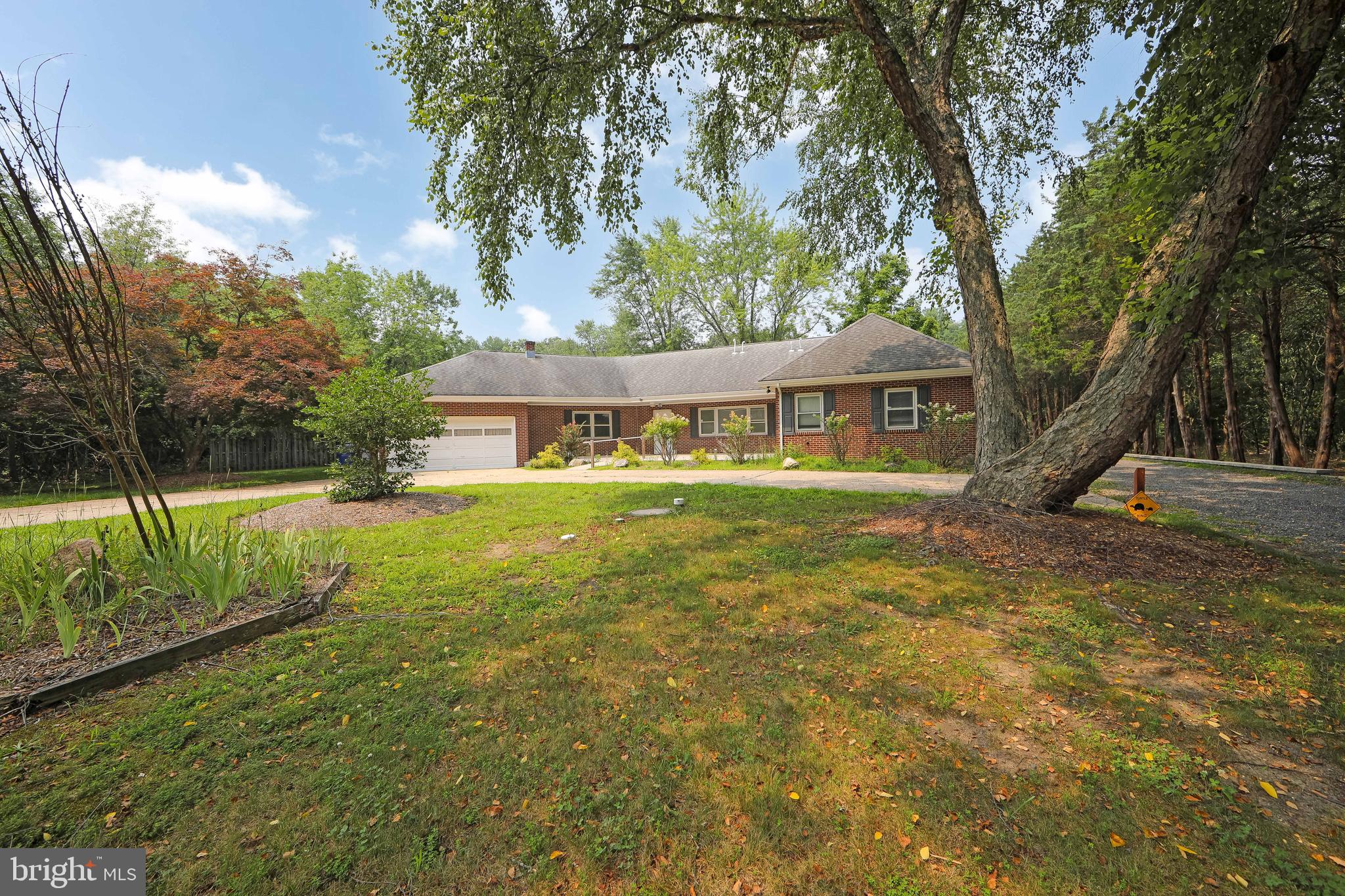4 CHESTER AVENUE