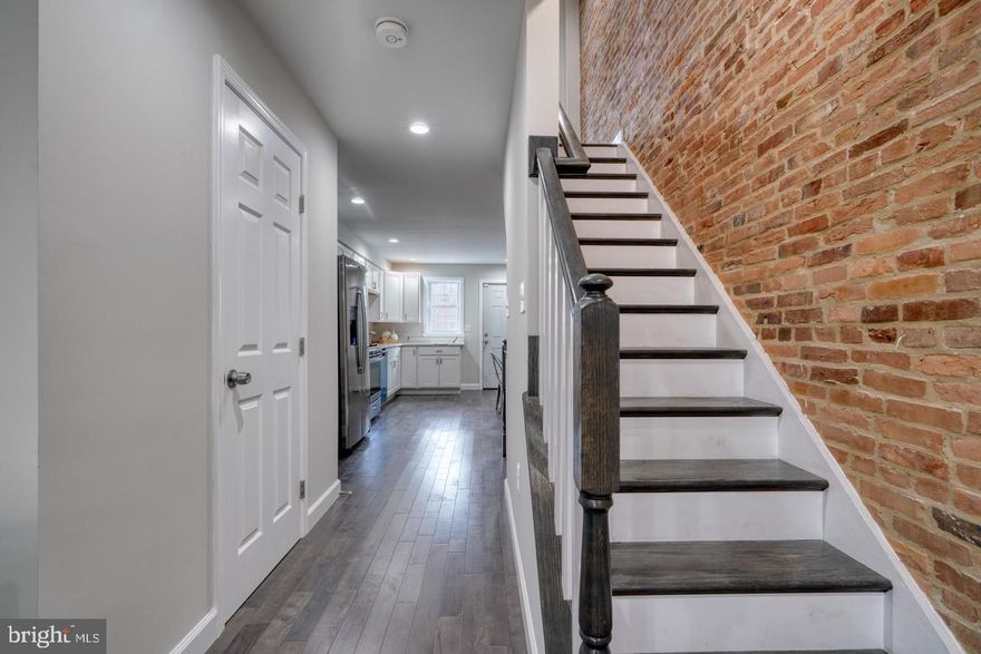 Updated home in convenient location. Full basement with additional bedroom, Stainless appliances.
Large living room area and great master suite. Steps to Johns Hopkins and public transit.