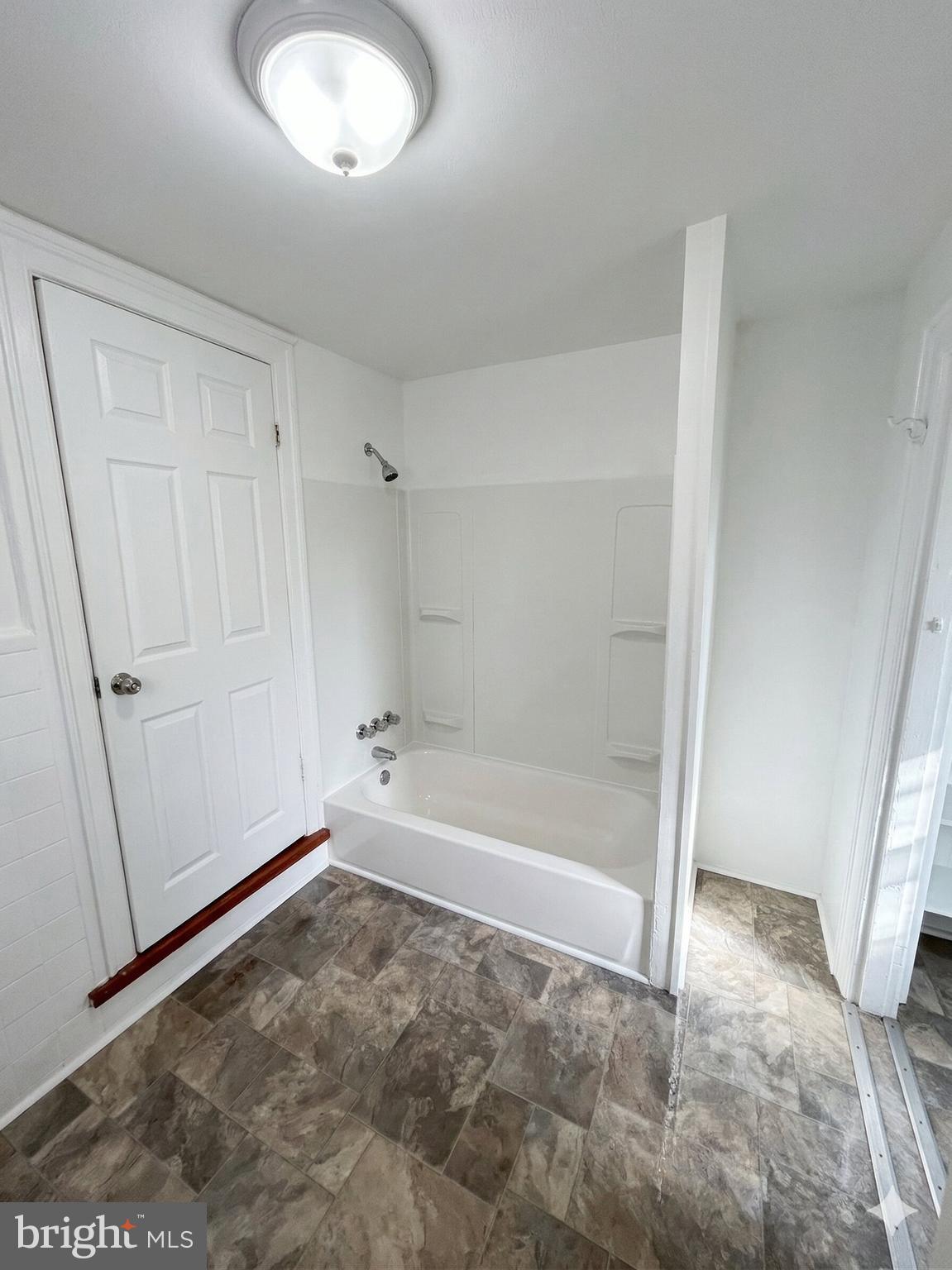 PHILADELPHIA (NORTHEAST) - Residential