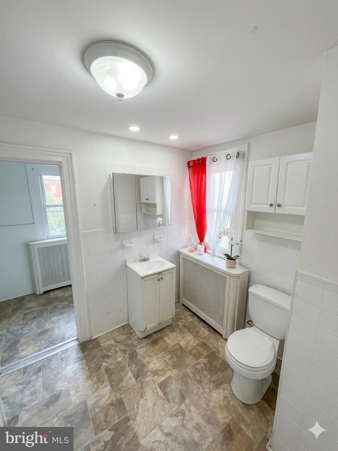 PHILADELPHIA (NORTHEAST) - Residential