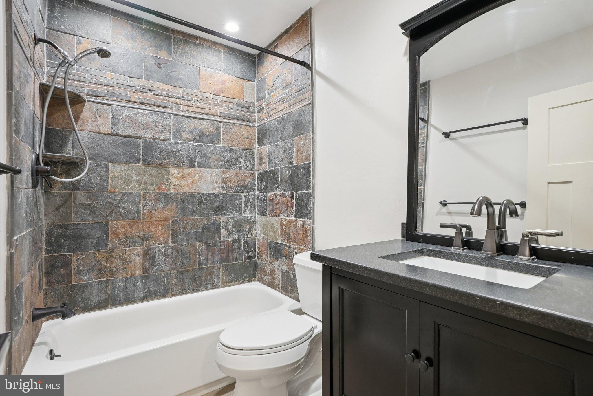 HAVERFORD VIL - Residential