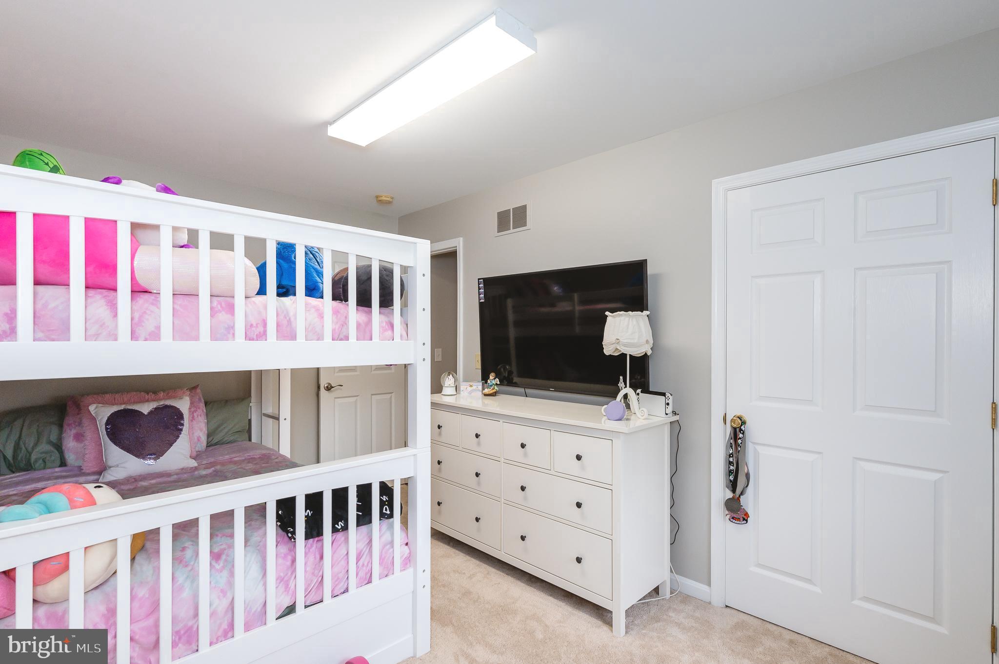 OCTORARO LAKES - Residential