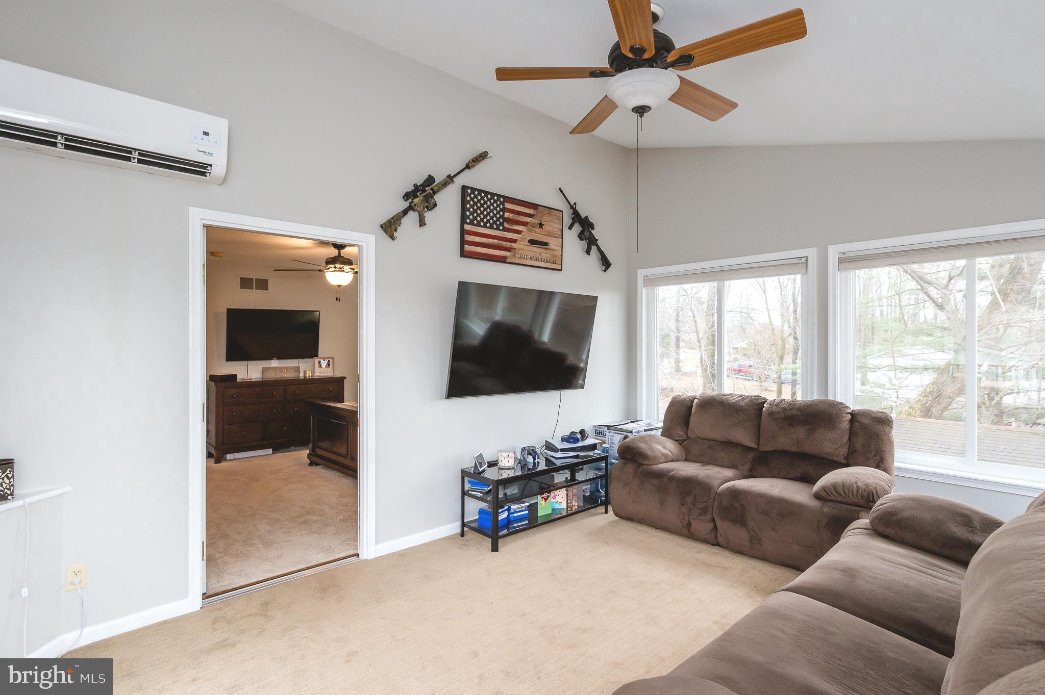 OCTORARO LAKES - Residential