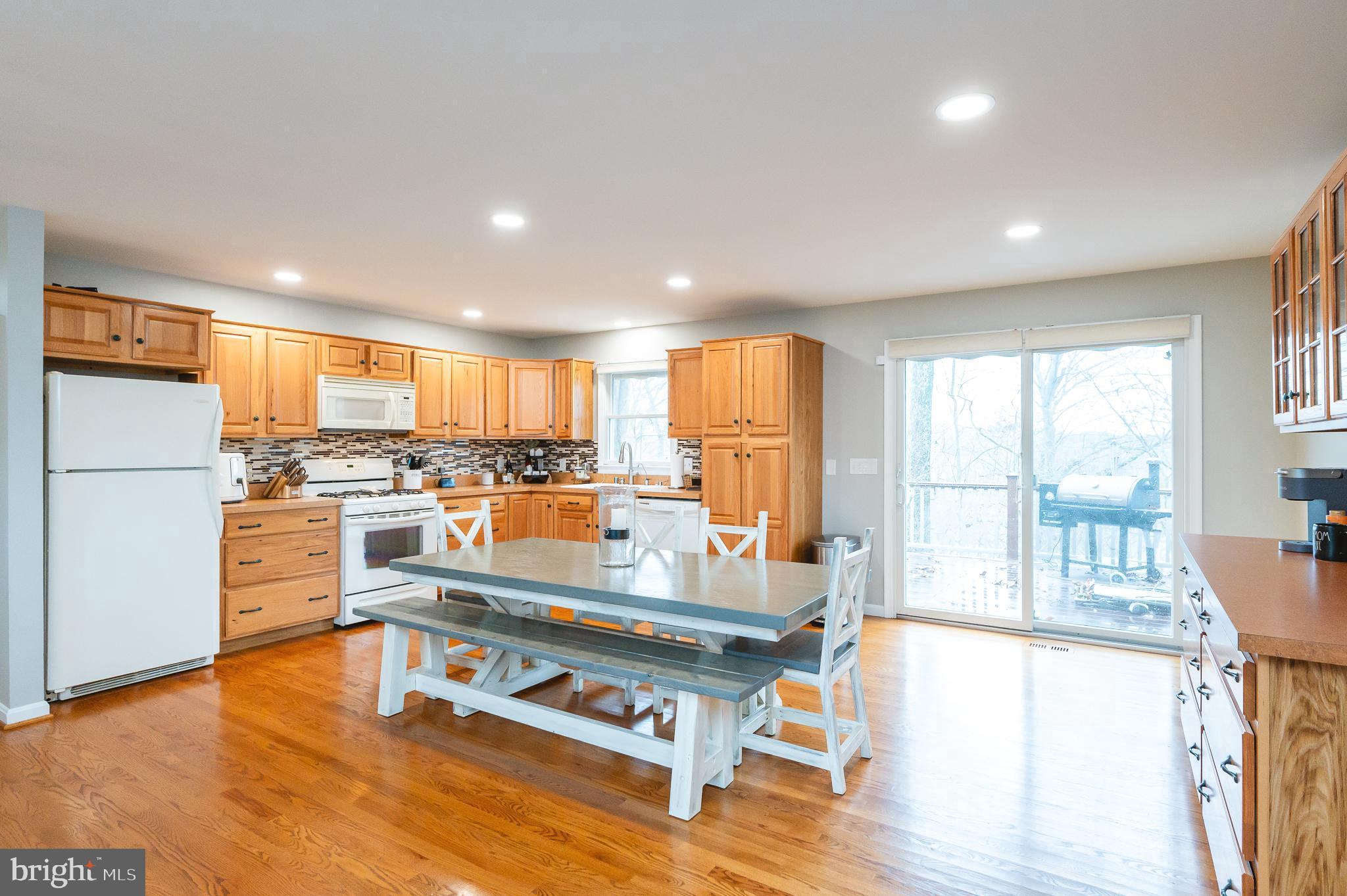 OCTORARO LAKES - Residential