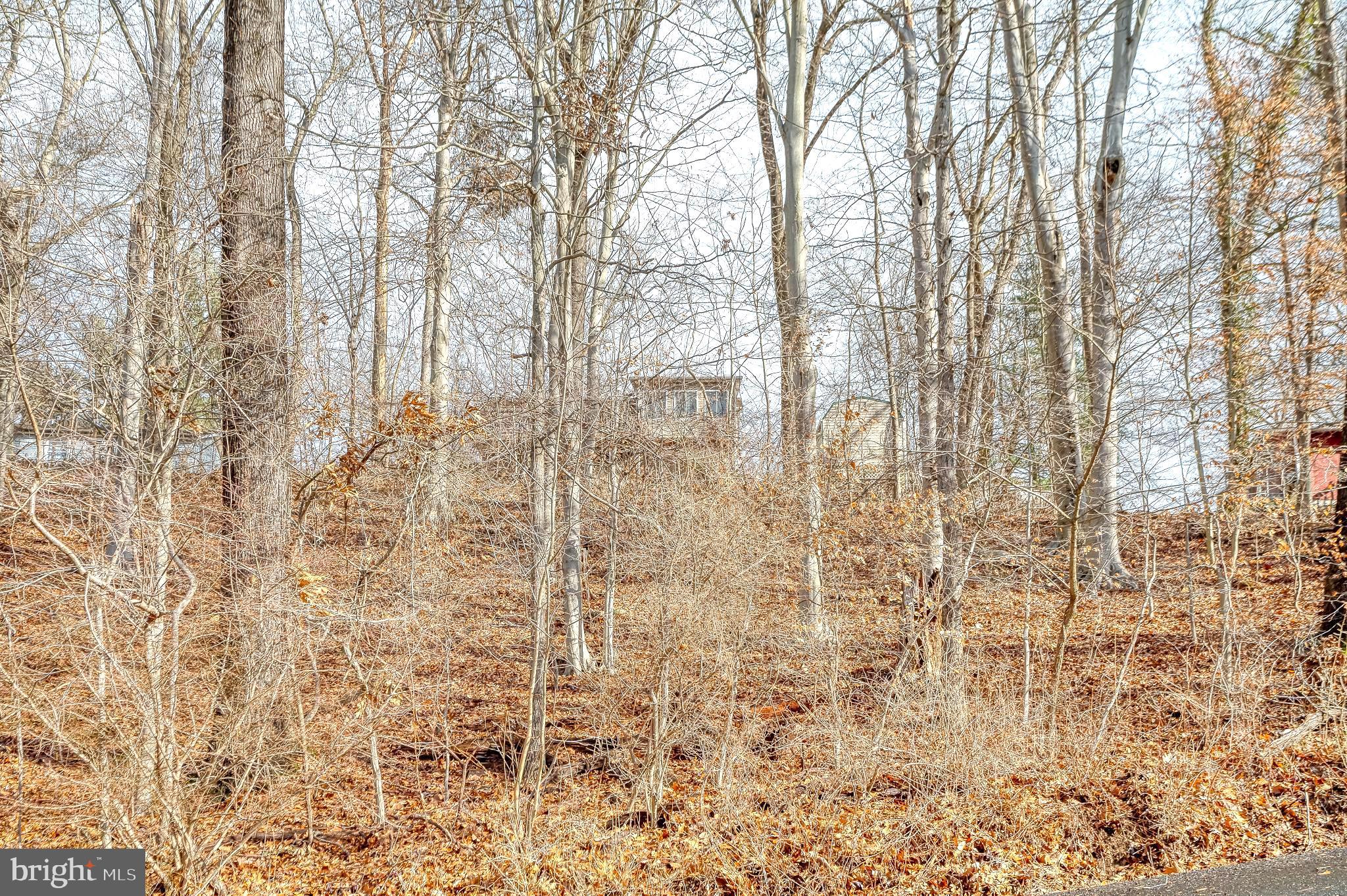 OCTORARO LAKES - Residential