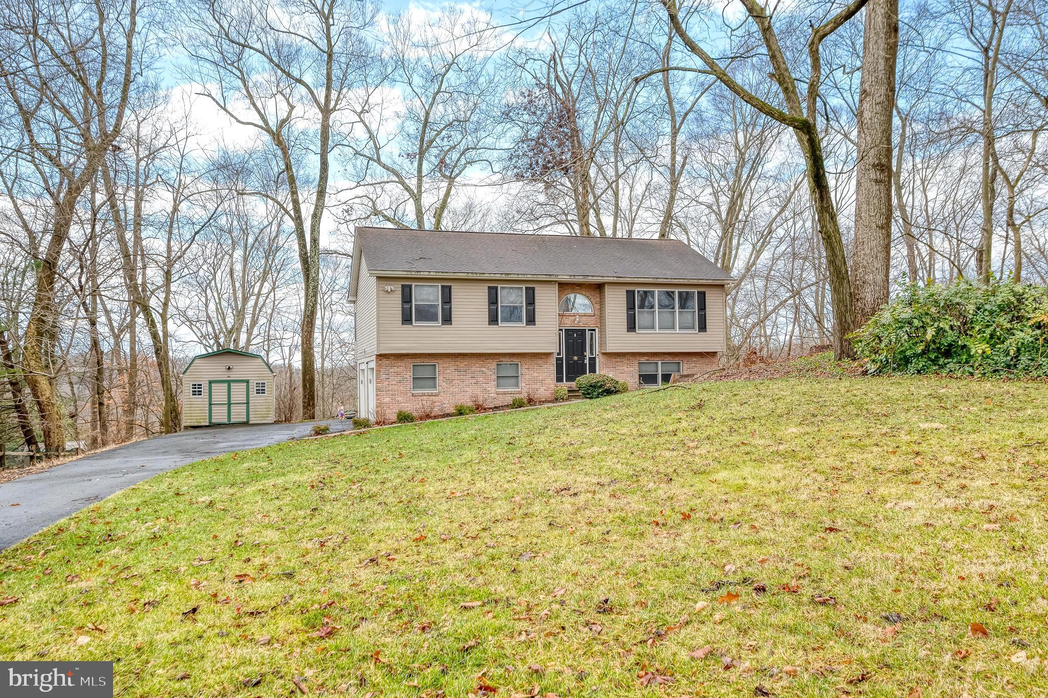 OCTORARO LAKES - Residential