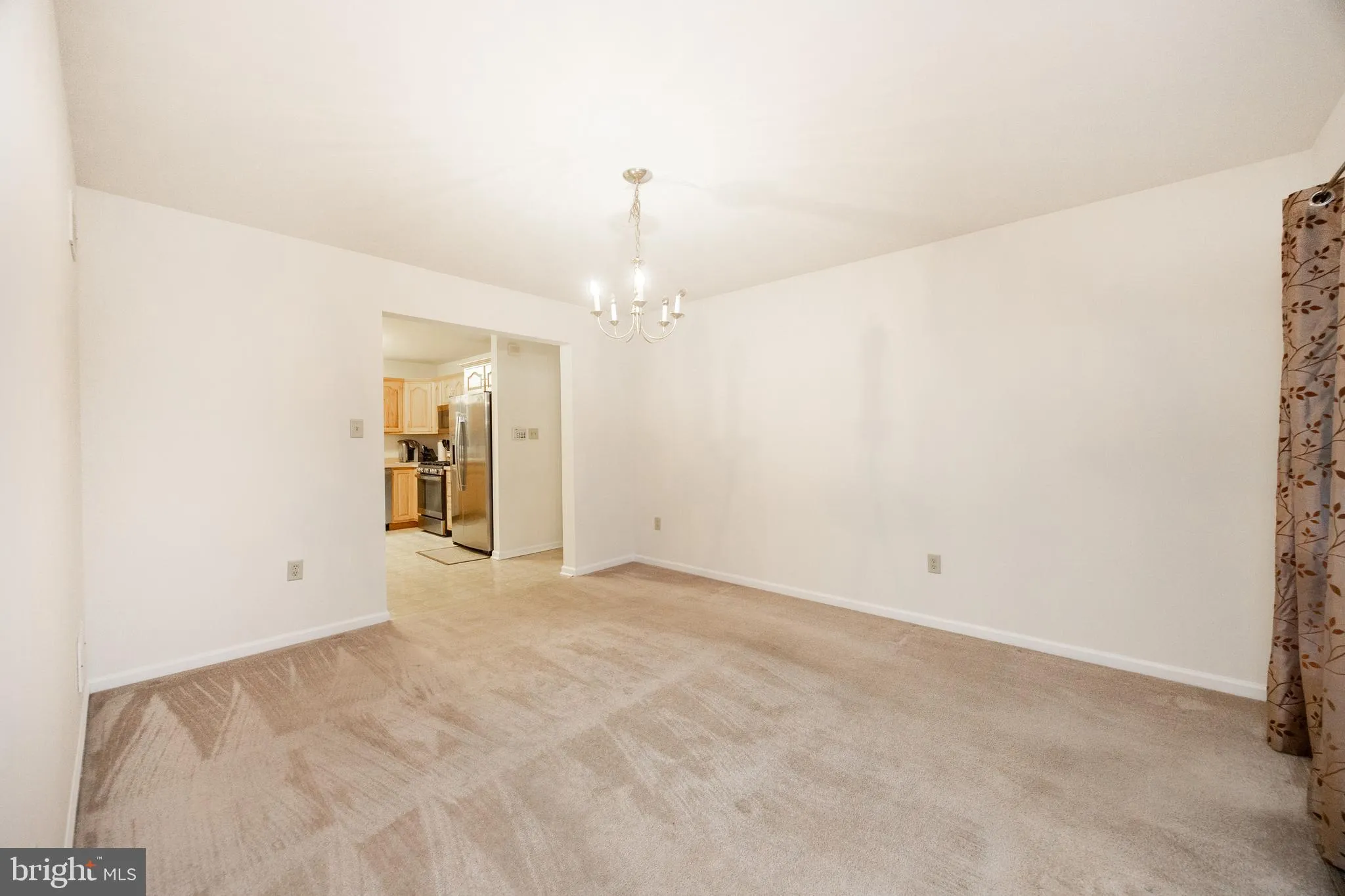 Douglassville, Pennsylvania 19518, United States, 4 Bedrooms Bedrooms, ,3 BathroomsBathrooms,Residential,Active,165556