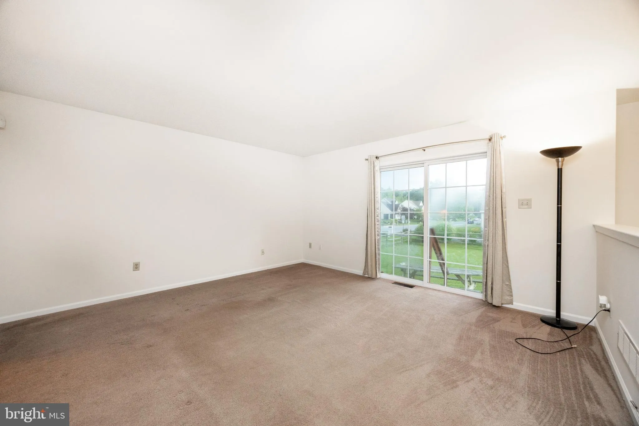 Douglassville, Pennsylvania 19518, United States, 4 Bedrooms Bedrooms, ,3 BathroomsBathrooms,Residential,Active,165556