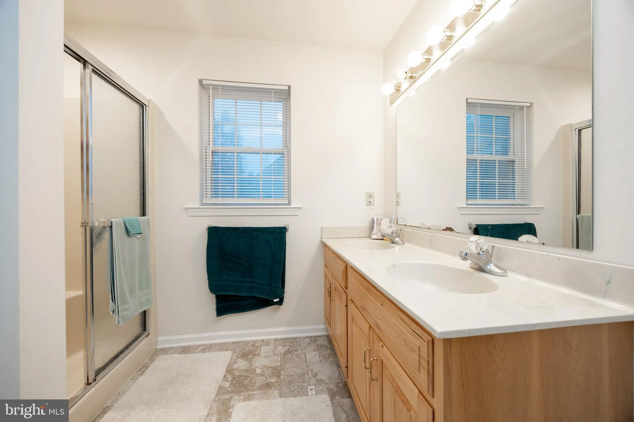 Douglassville, Pennsylvania 19518, United States, 4 Bedrooms Bedrooms, ,3 BathroomsBathrooms,Residential,Active,165556