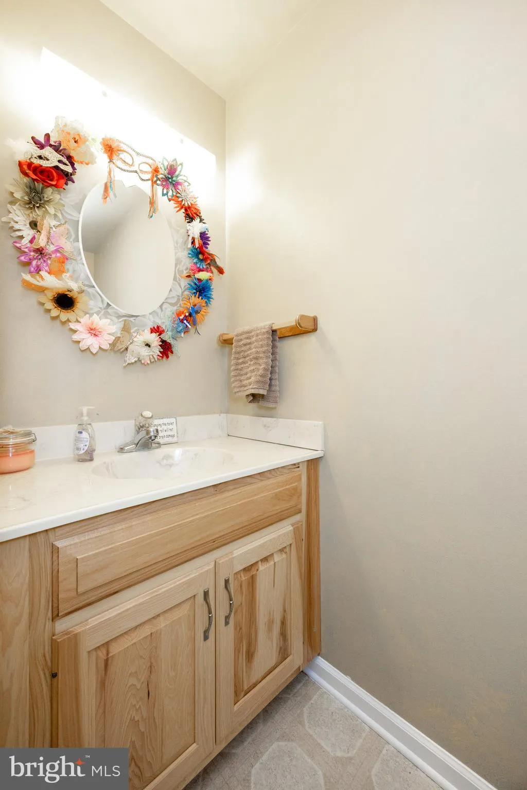 Douglassville, Pennsylvania 19518, United States, 4 Bedrooms Bedrooms, ,3 BathroomsBathrooms,Residential,Active,165556