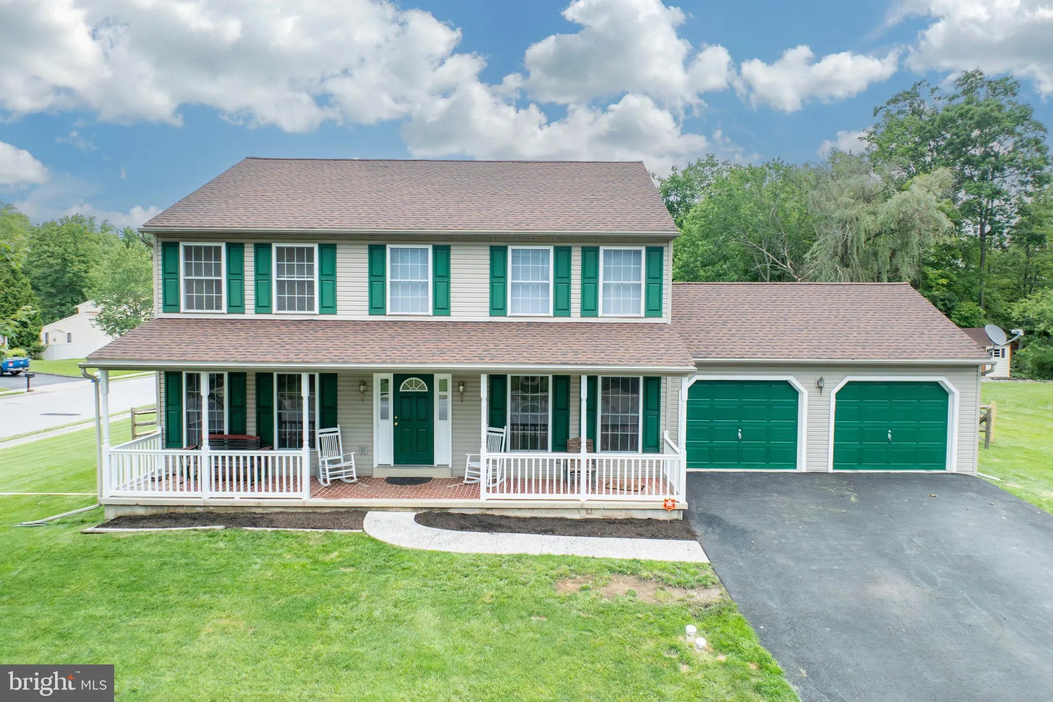 Douglassville, Pennsylvania 19518, United States, 4 Bedrooms Bedrooms, ,3 BathroomsBathrooms,Residential,Active,165556