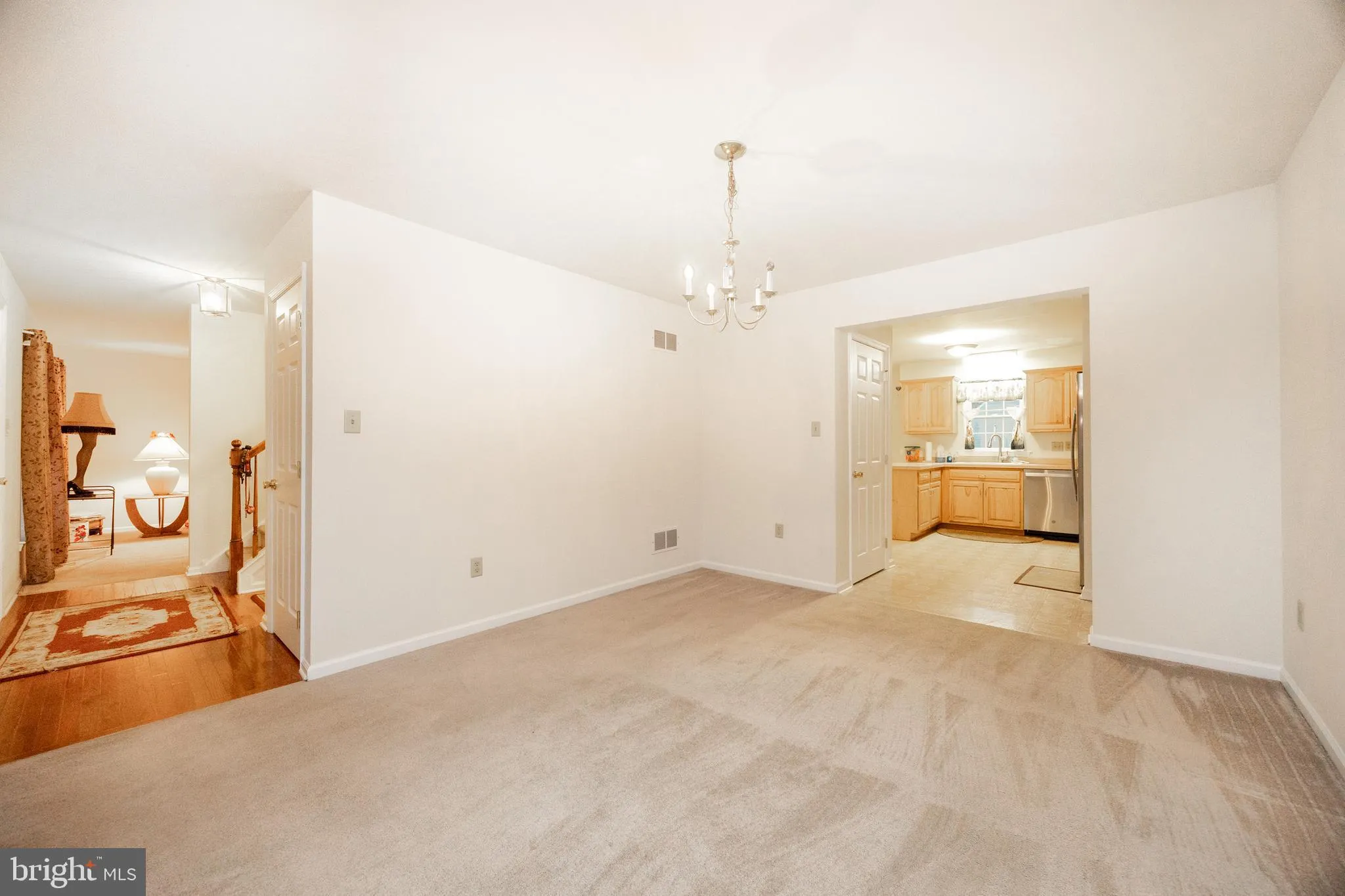 Douglassville, Pennsylvania 19518, United States, 4 Bedrooms Bedrooms, ,3 BathroomsBathrooms,Residential,Active,165556