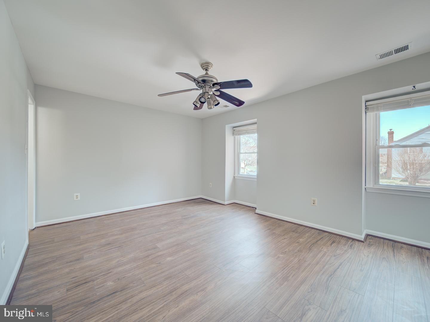 COURTS OF CHANDON - Residential