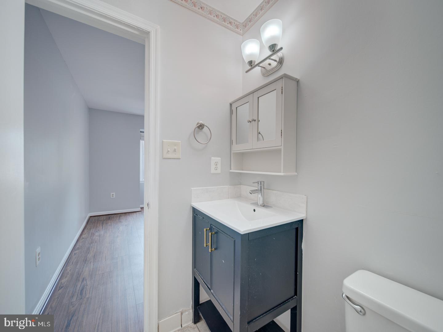 COURTS OF CHANDON - Residential