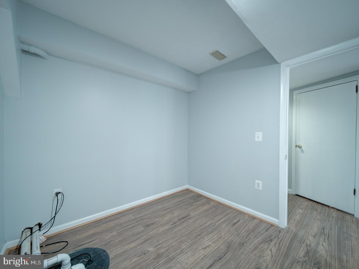 COURTS OF CHANDON - Residential