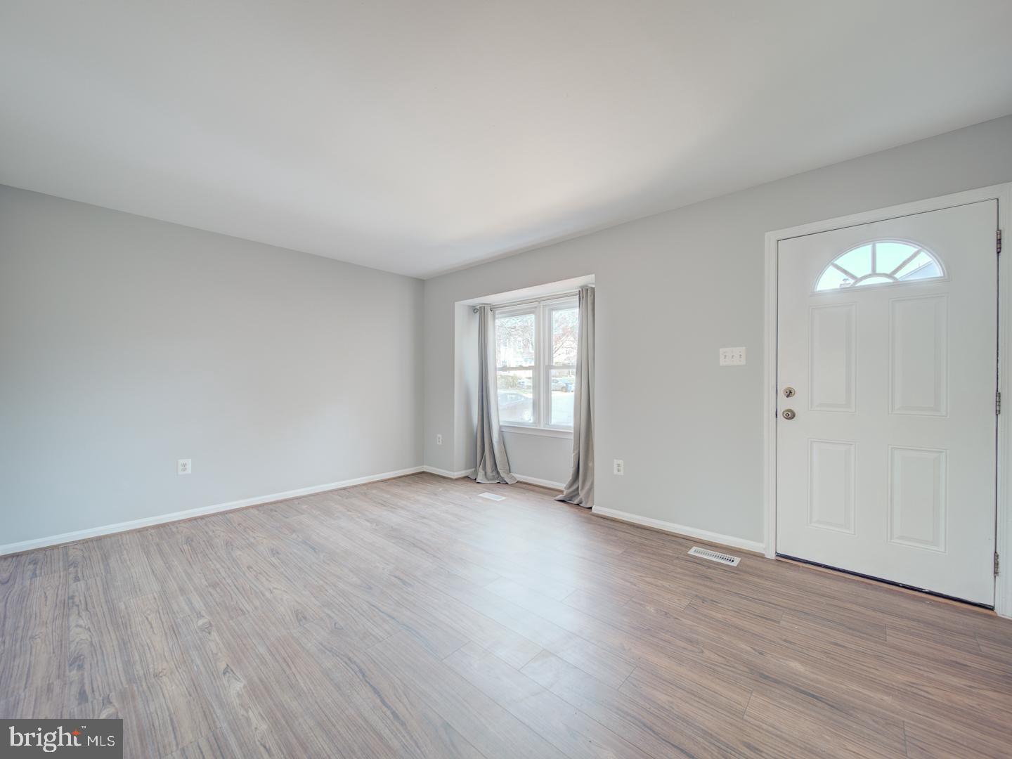 COURTS OF CHANDON - Residential