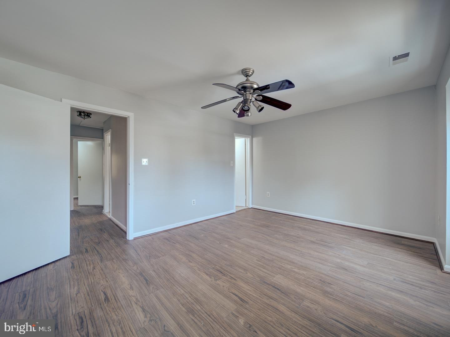 COURTS OF CHANDON - Residential