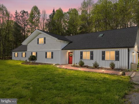 2727 FRIDAY HARBOR DRIVE SYKESVILLE MD 21784