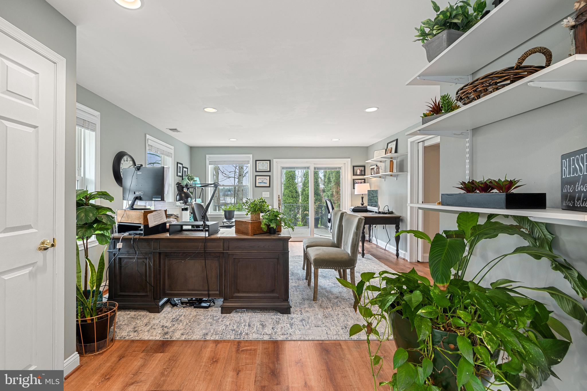 MONTCLAIR/COUNTRY CLUB - Residential