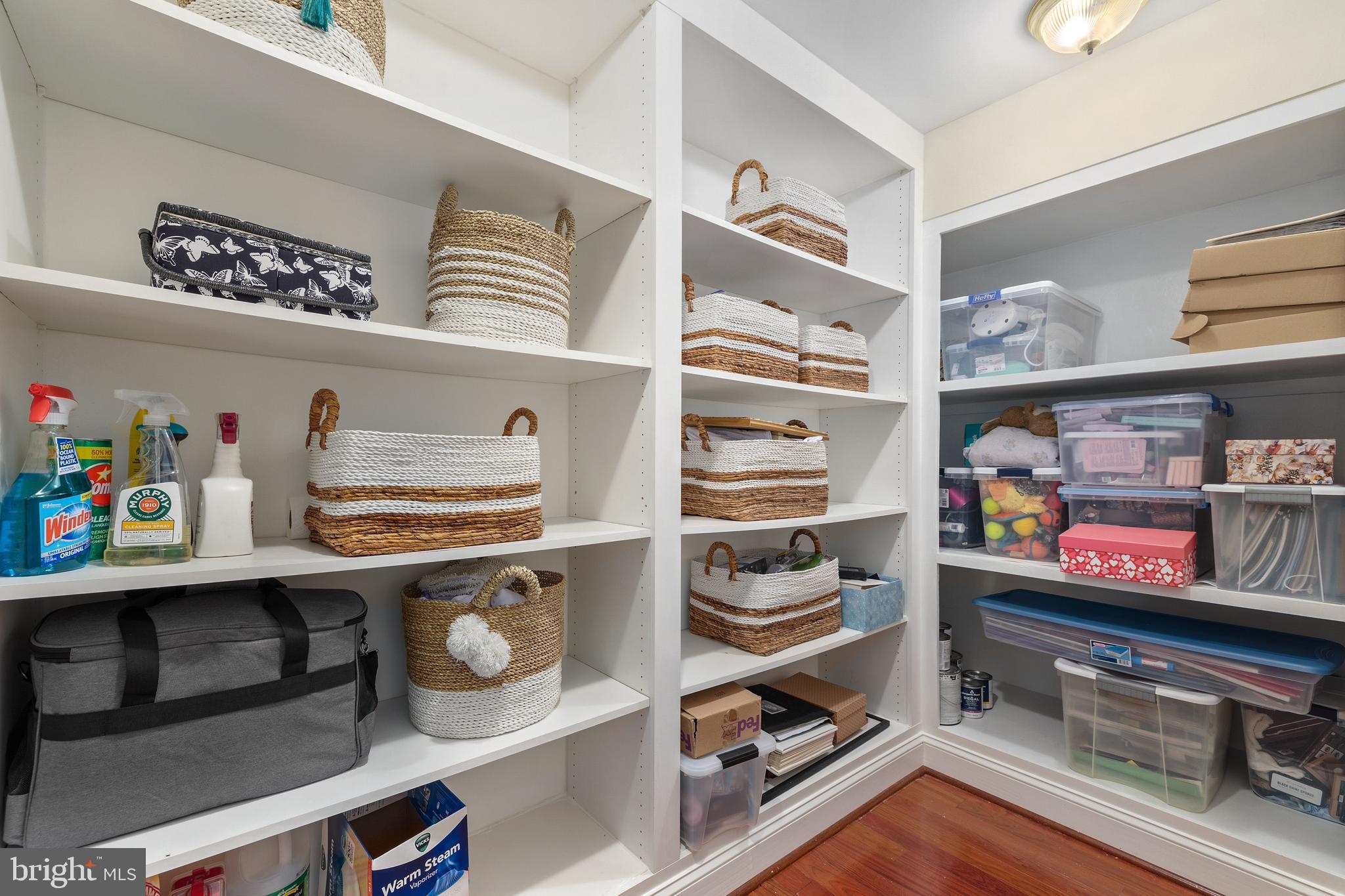 MONTCLAIR/COUNTRY CLUB - Residential