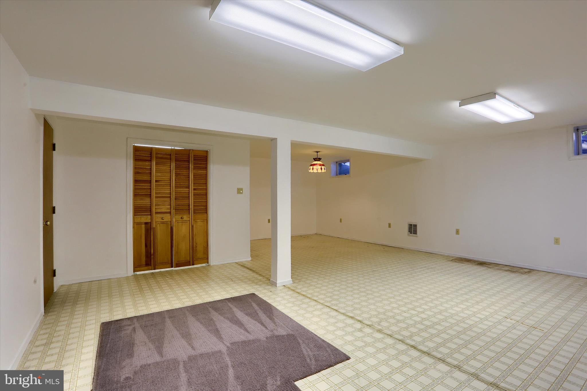 WYNNEWOOD - Residential