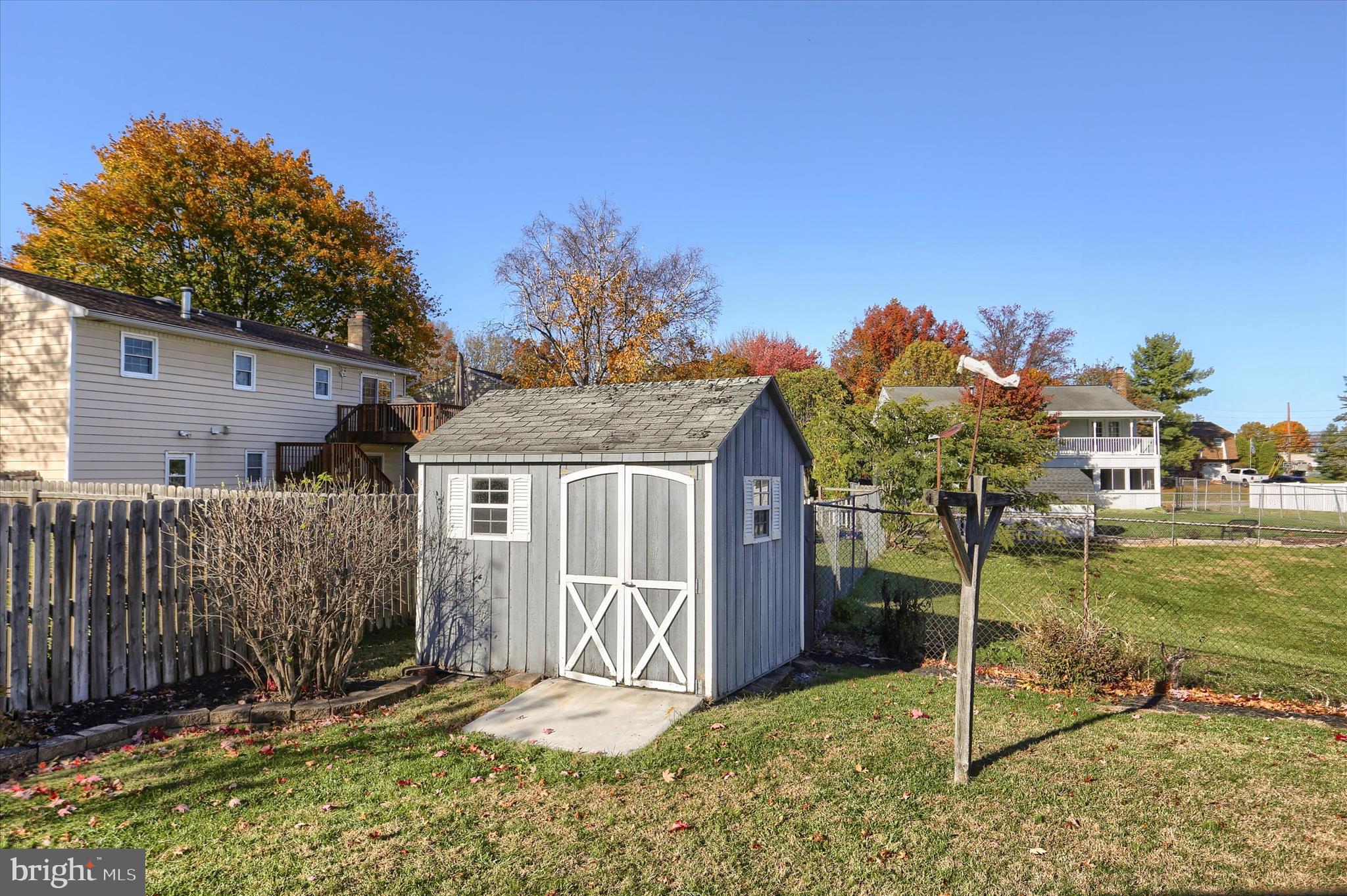 WYNNEWOOD - Residential