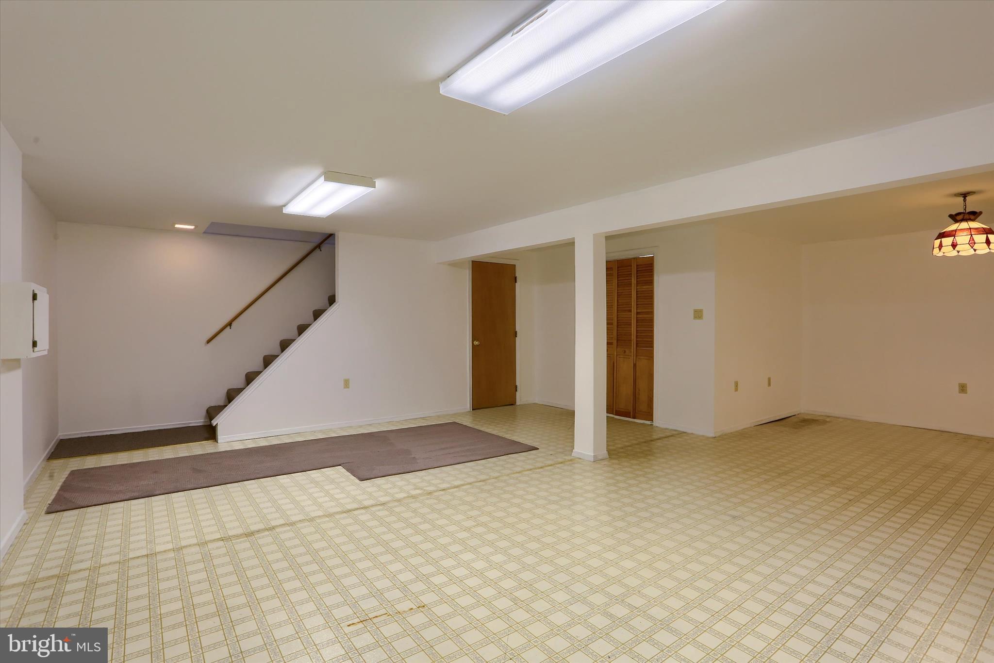 WYNNEWOOD - Residential