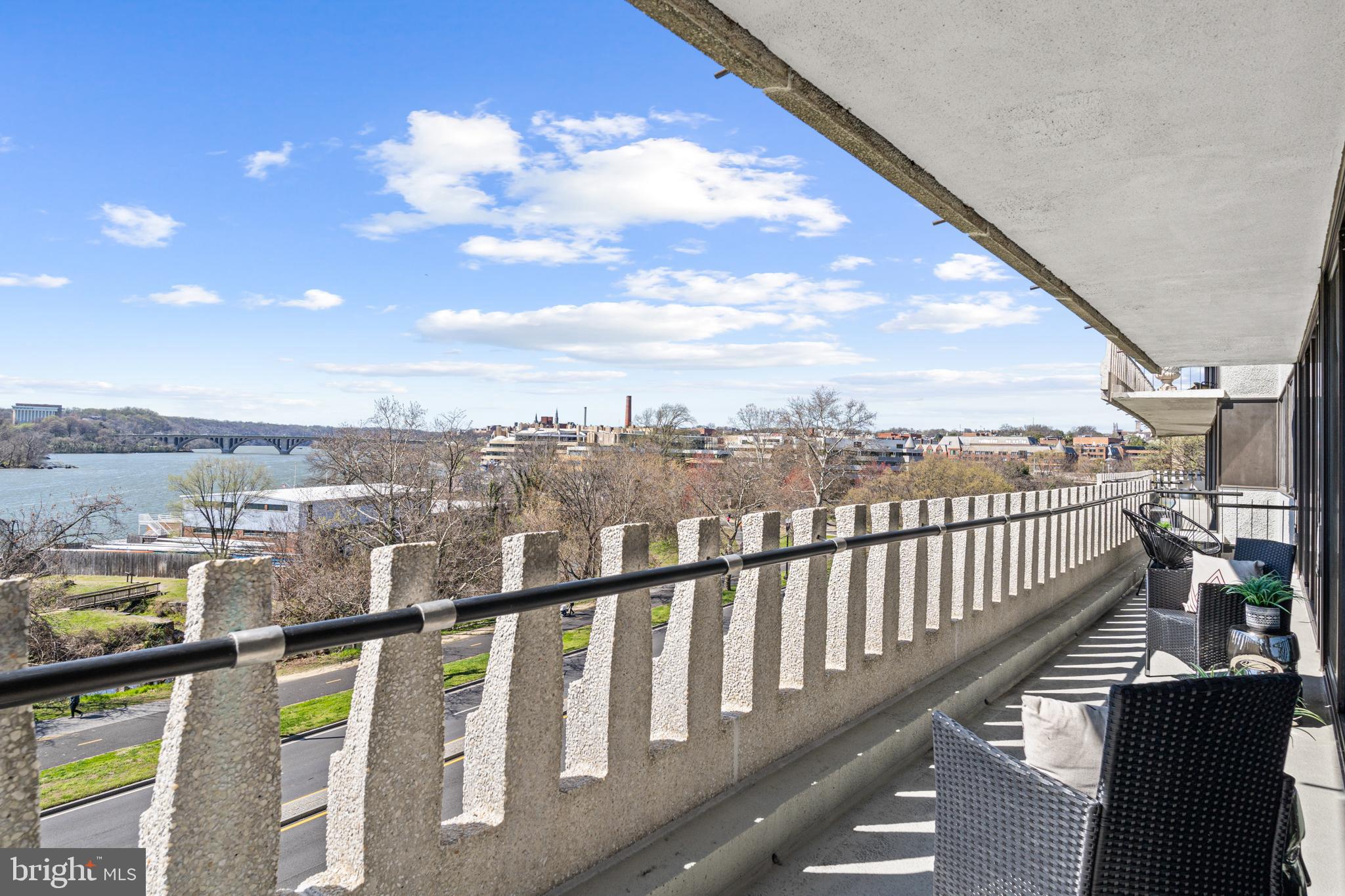FOGGY BOTTOM - Residential