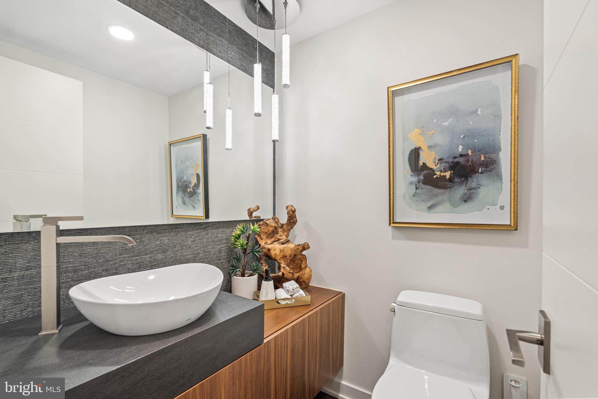 FOGGY BOTTOM - Residential