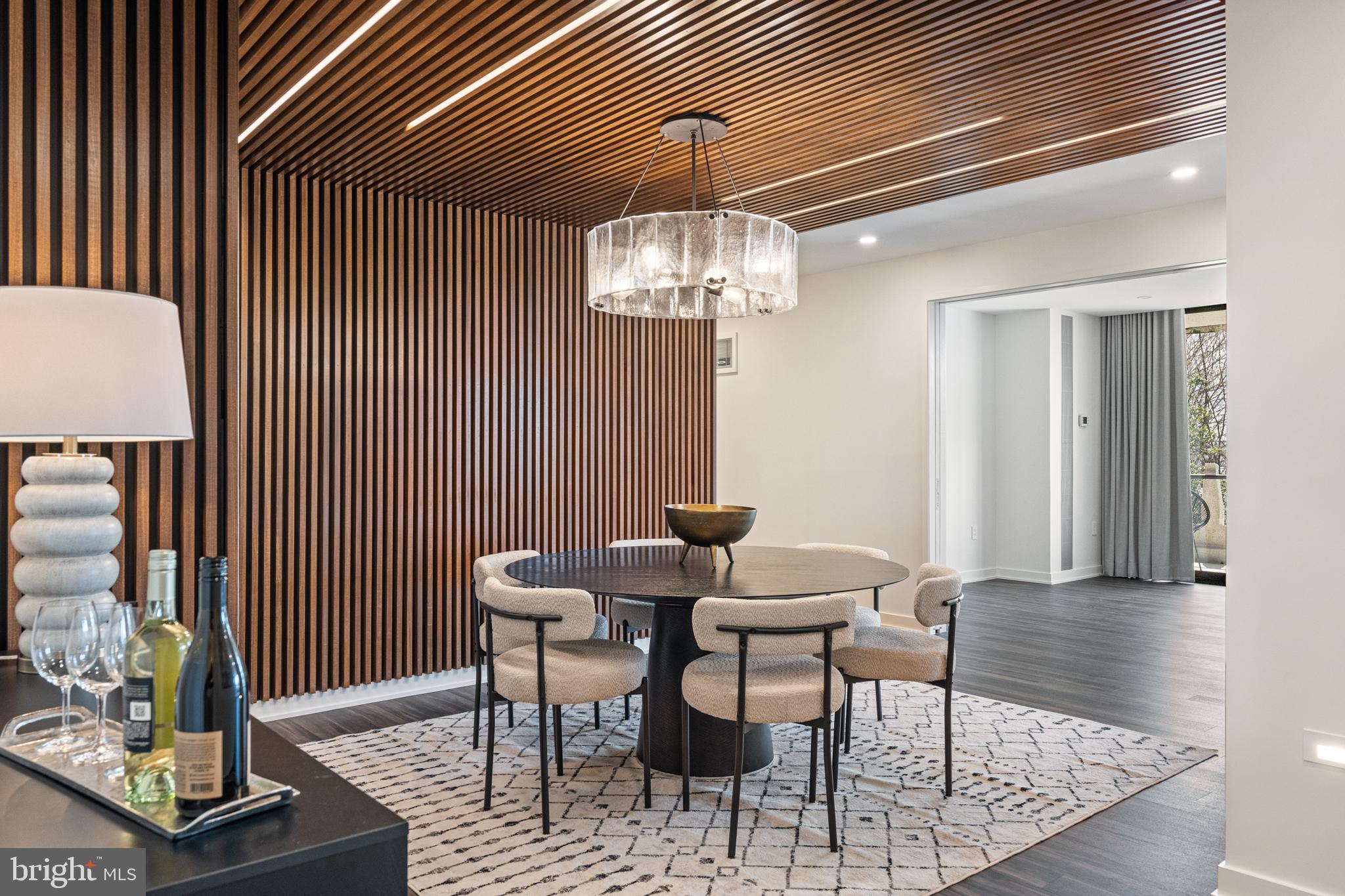 FOGGY BOTTOM - Residential