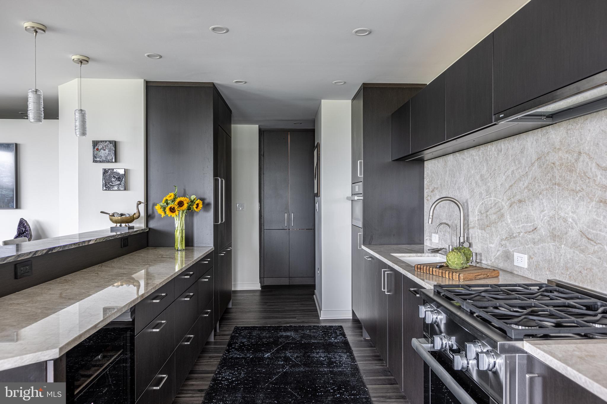 FOGGY BOTTOM - Residential