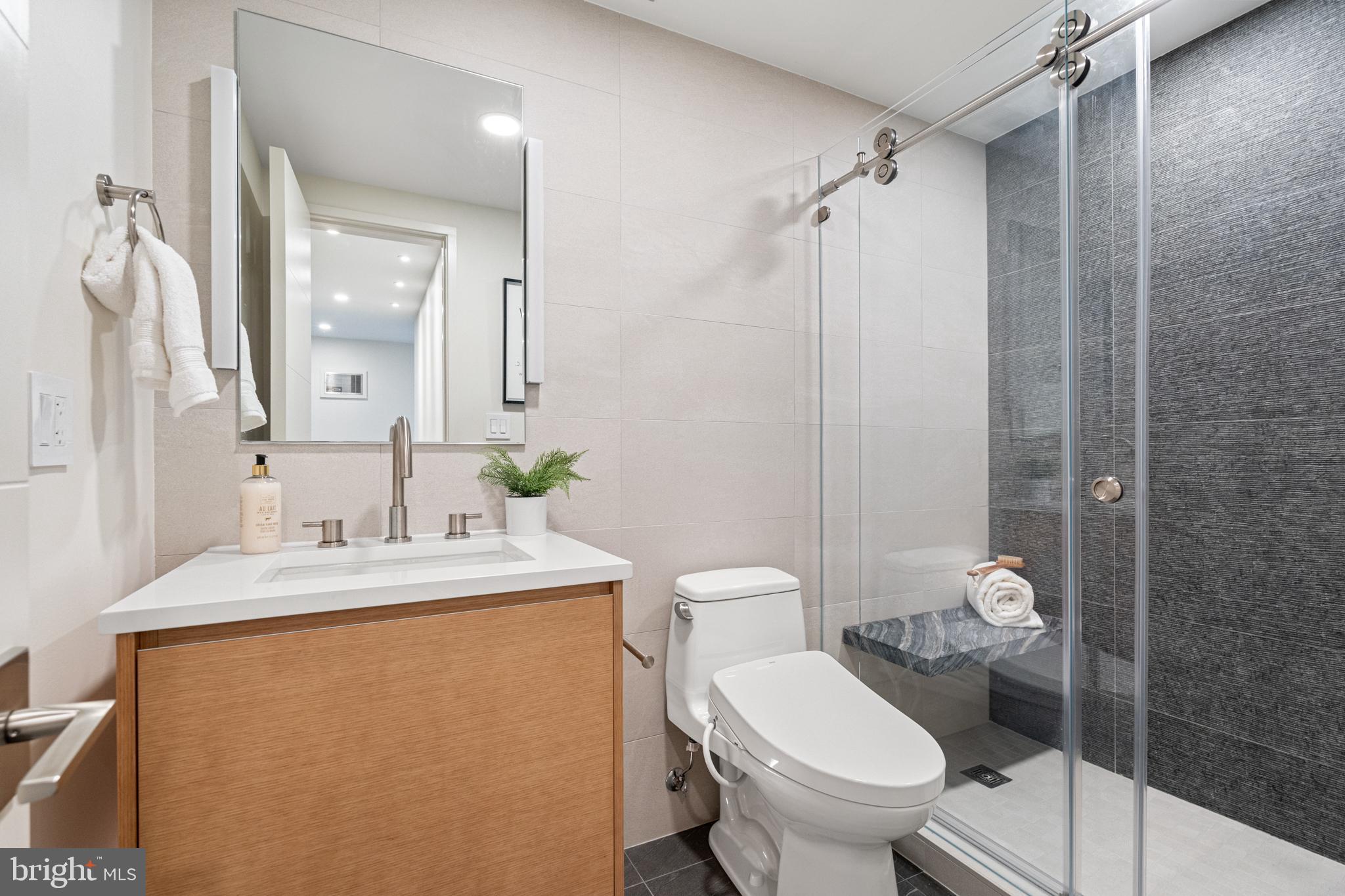FOGGY BOTTOM - Residential