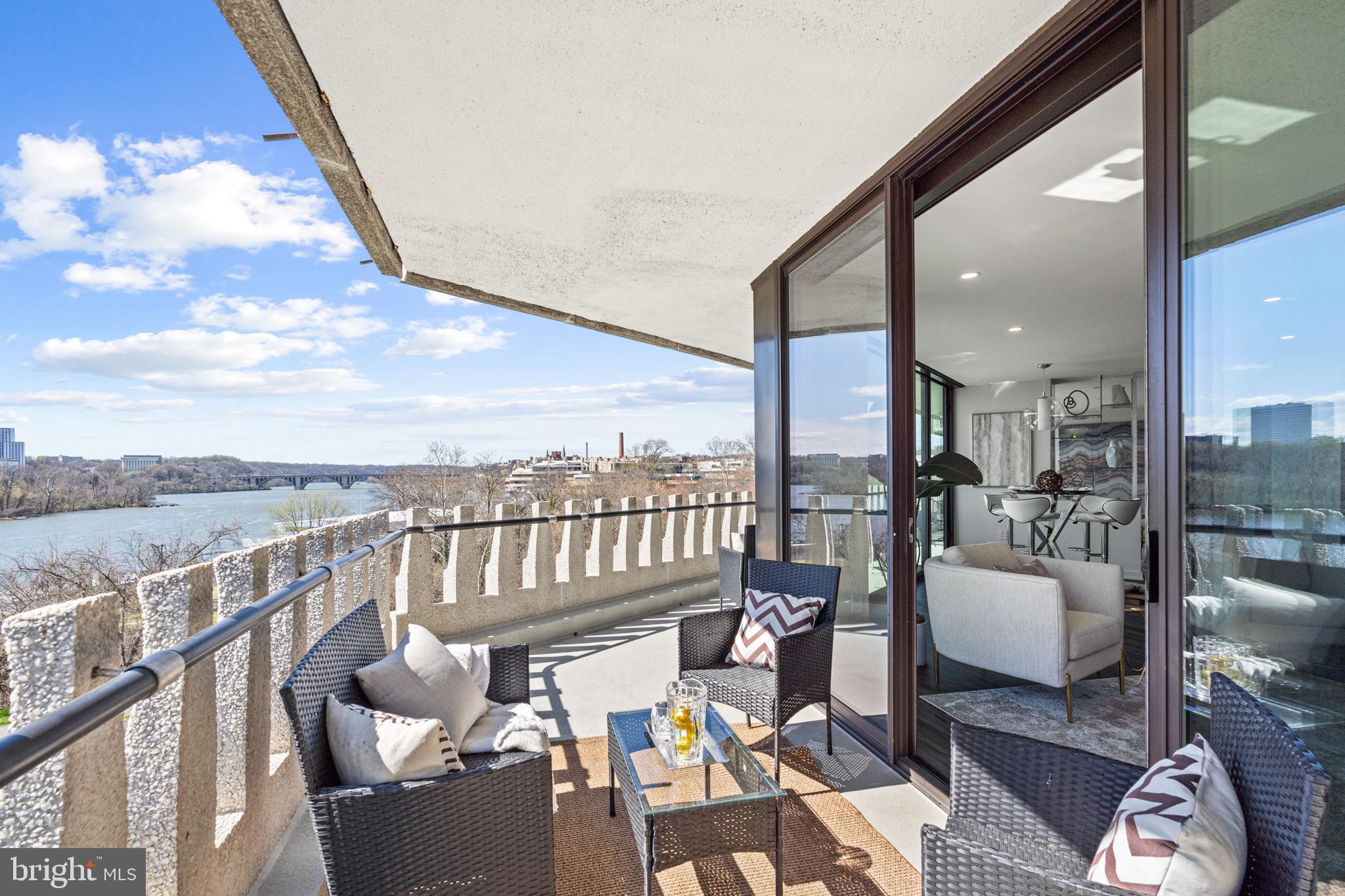 FOGGY BOTTOM - Residential
