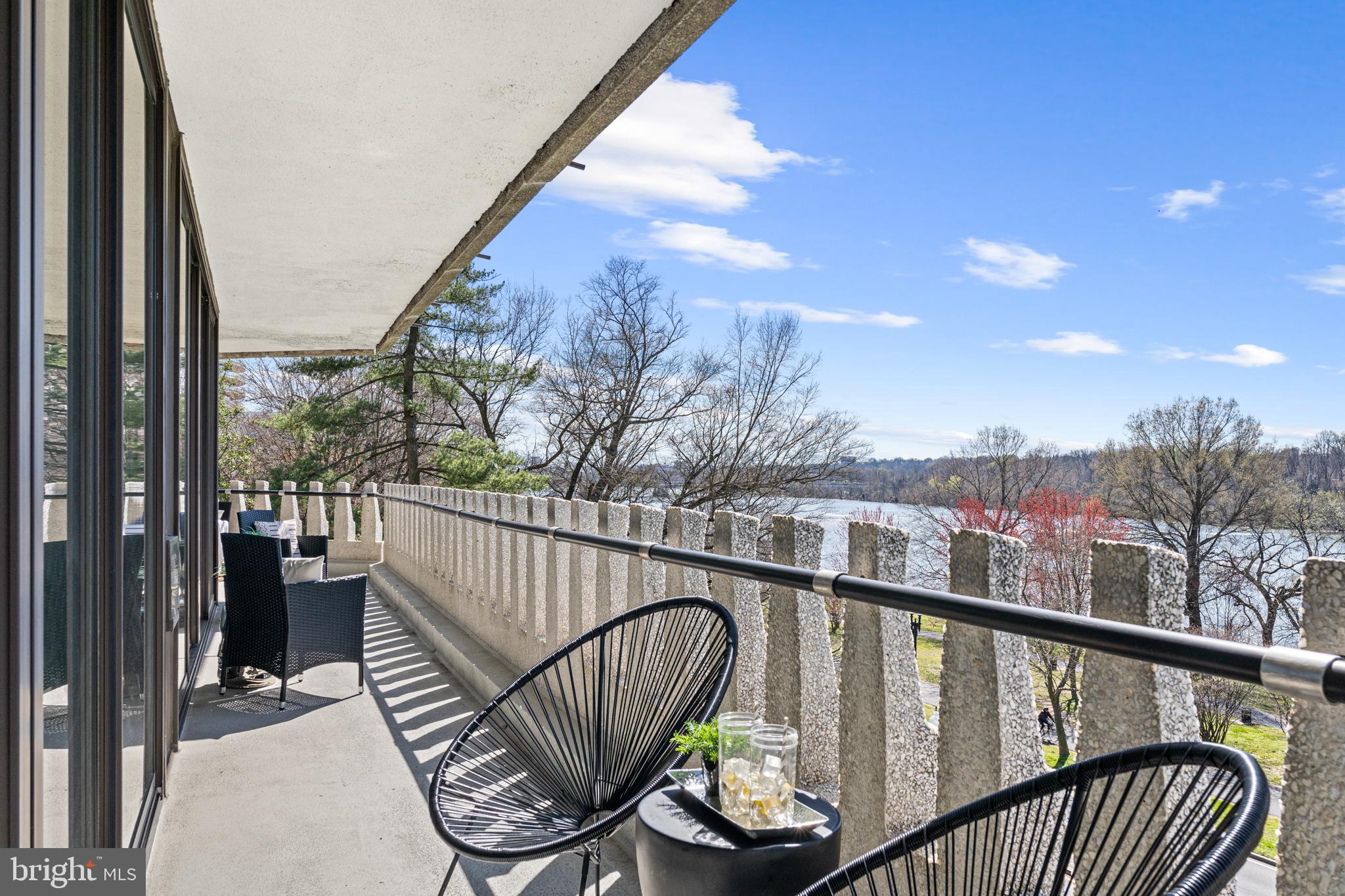 FOGGY BOTTOM - Residential