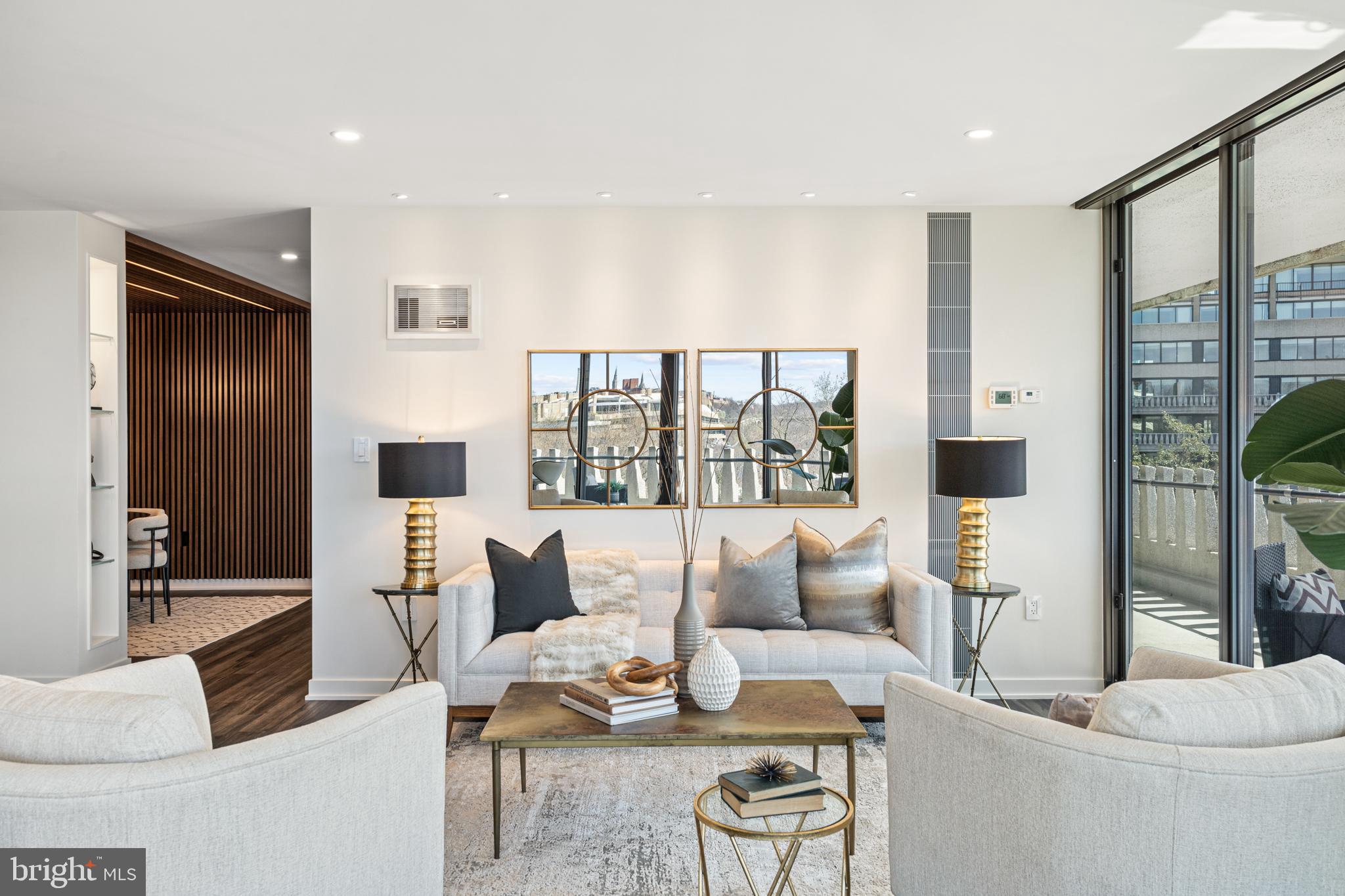 FOGGY BOTTOM - Residential