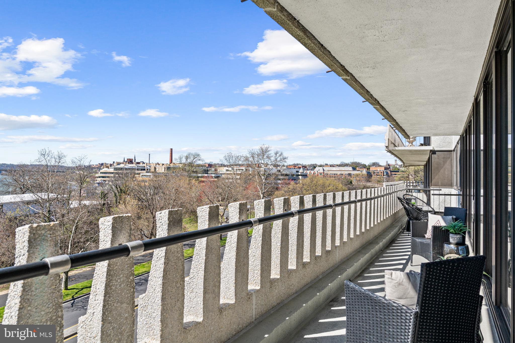 FOGGY BOTTOM - Residential