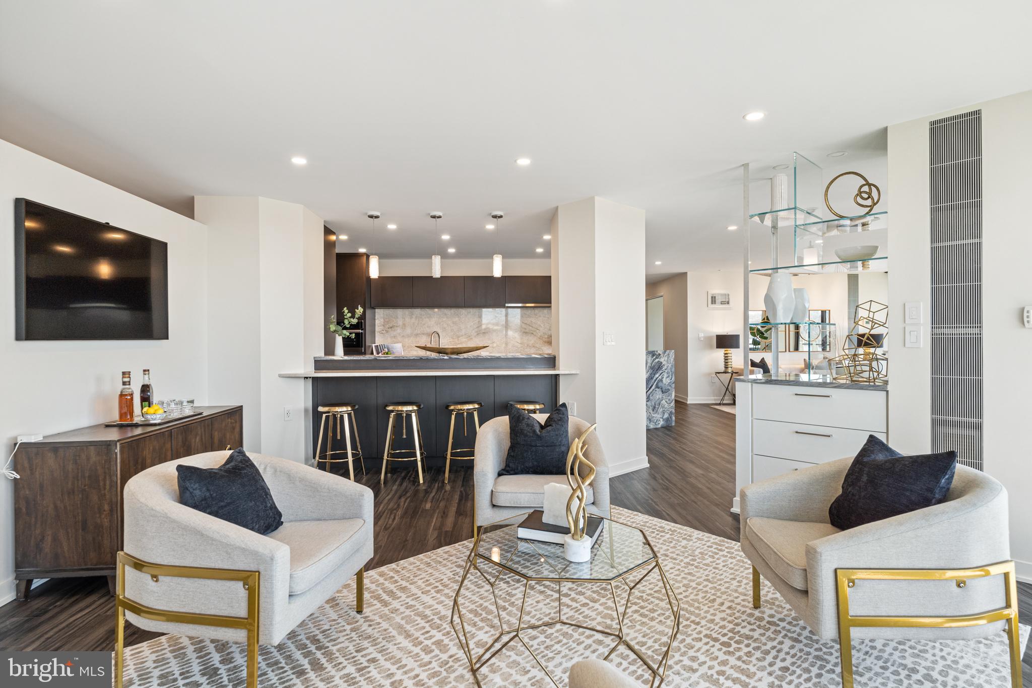 FOGGY BOTTOM - Residential