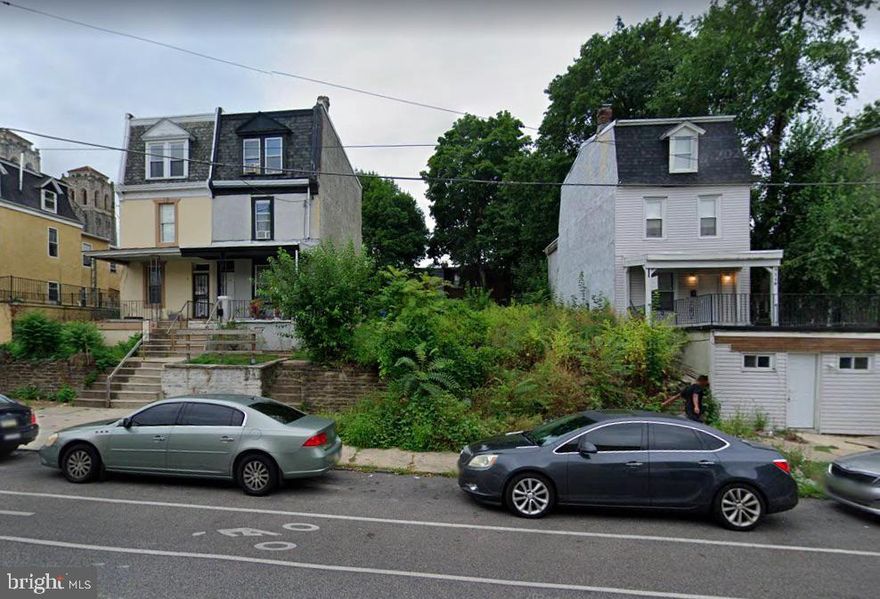 Zoning approved for 5 unit apartment building:  3 stories with roof deck. Amazing development opportunity in East Germantown. Architectural plans available upon request.