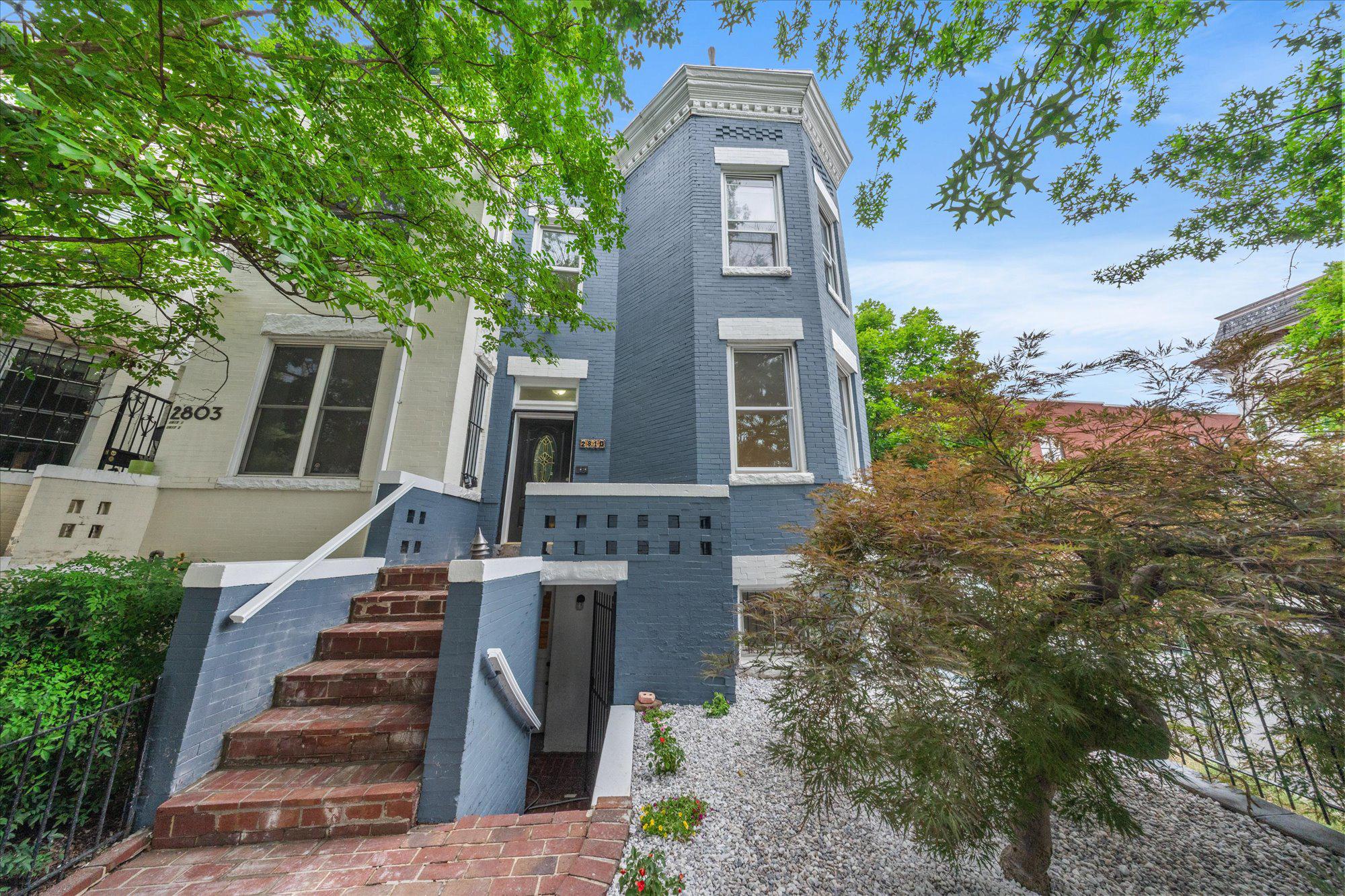 2801 11TH STREET NW