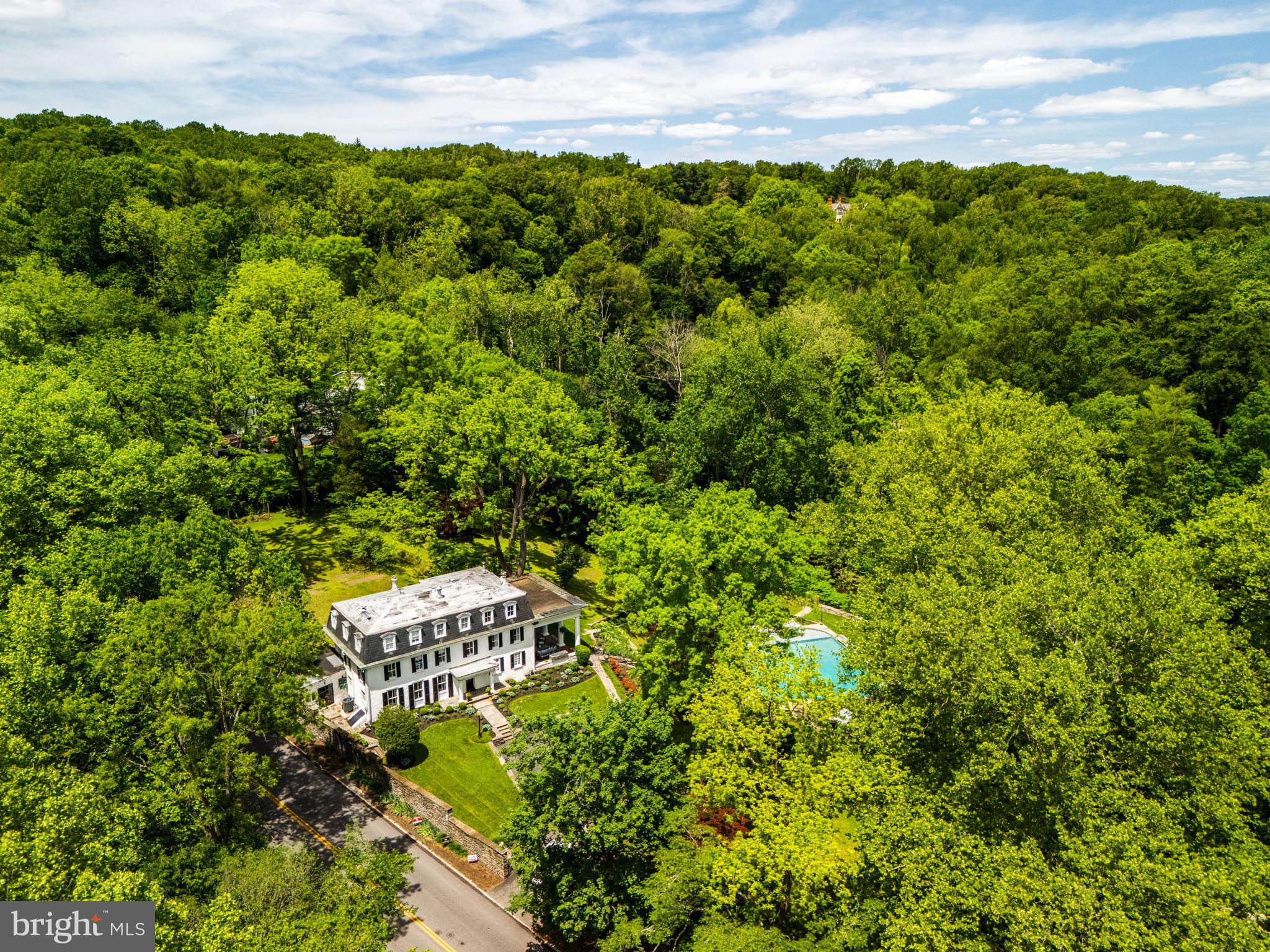 GLADWYNE - Residential