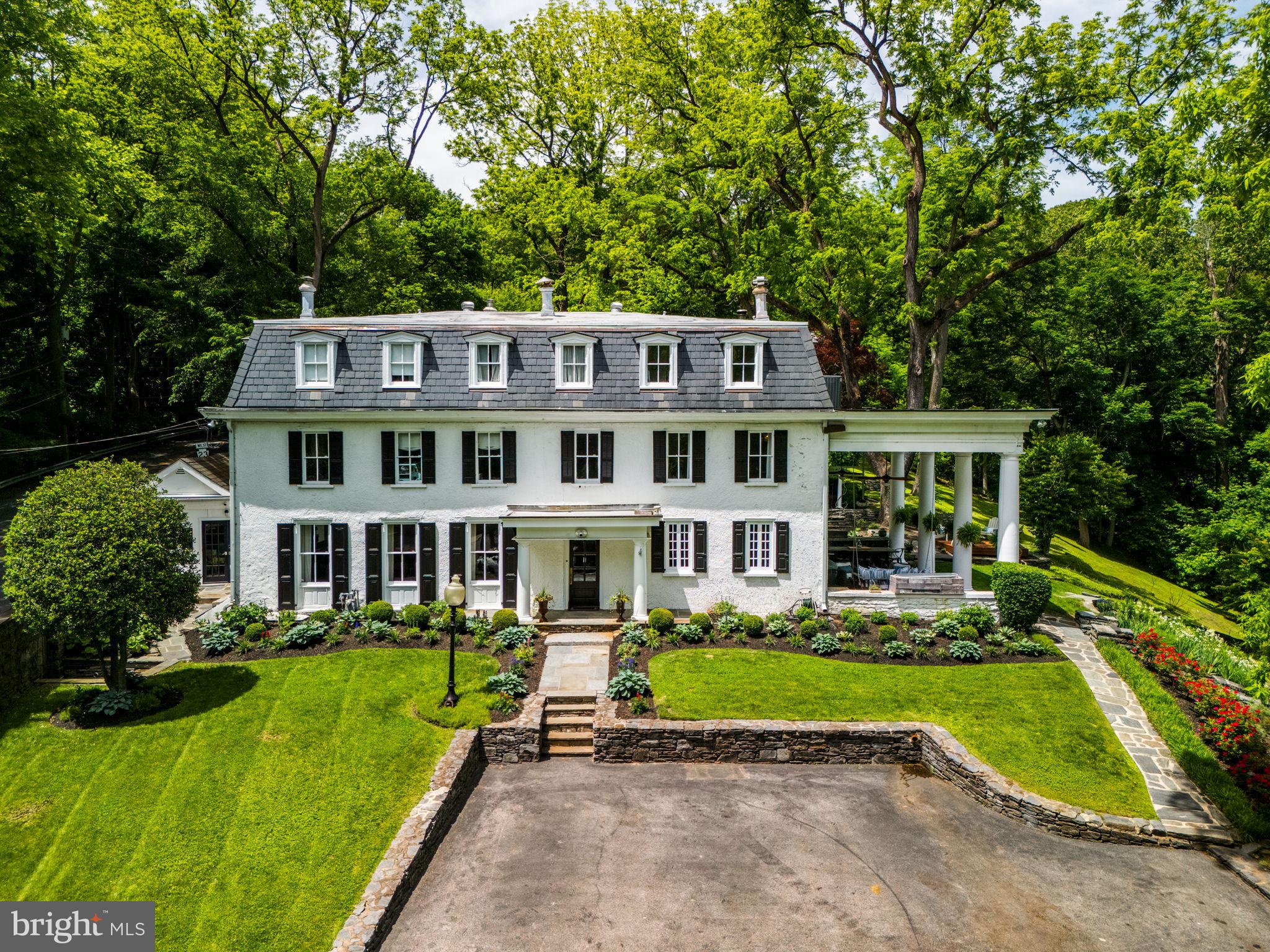 GLADWYNE - Residential