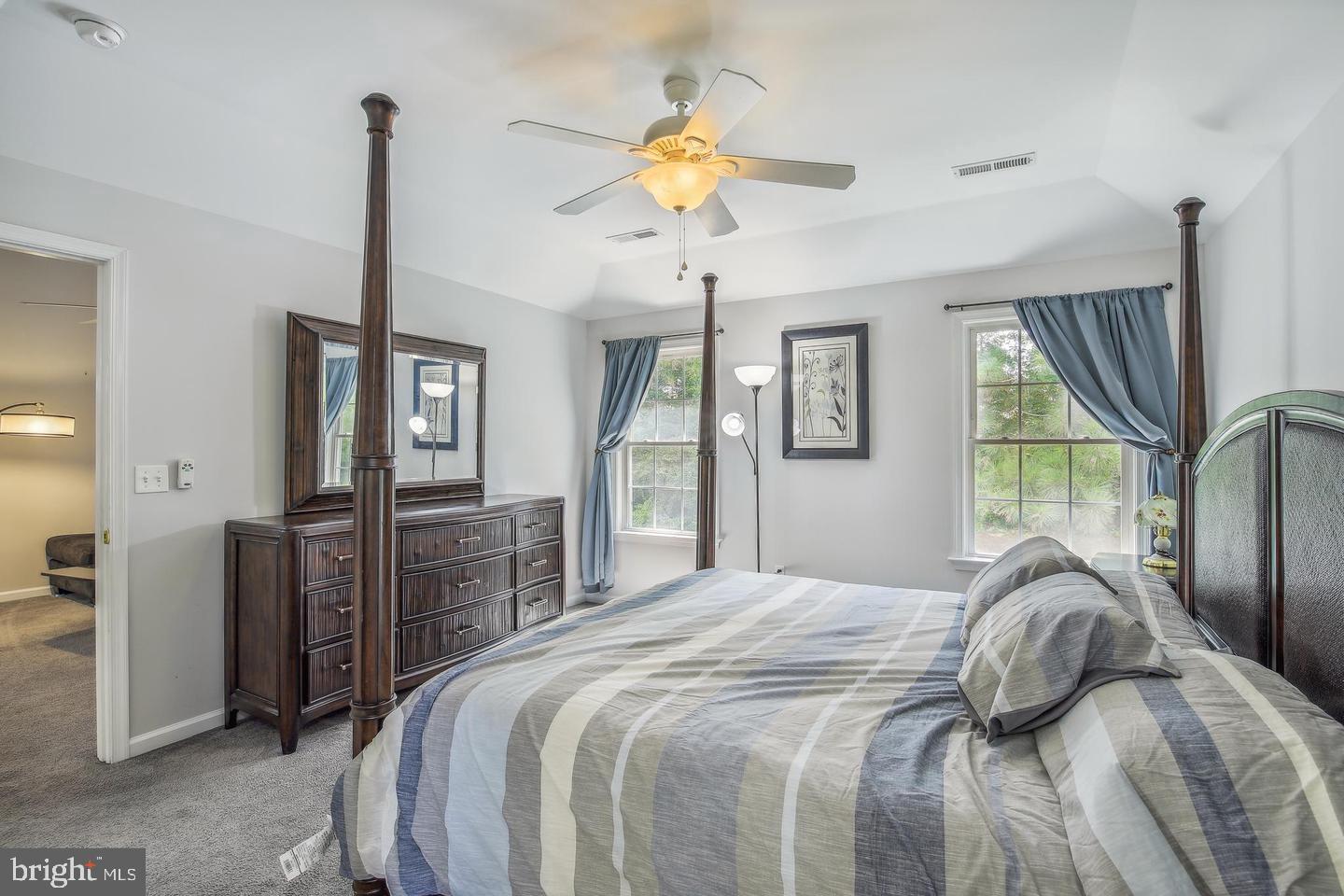 HUNT CLUB SOUTH - Residential Lease