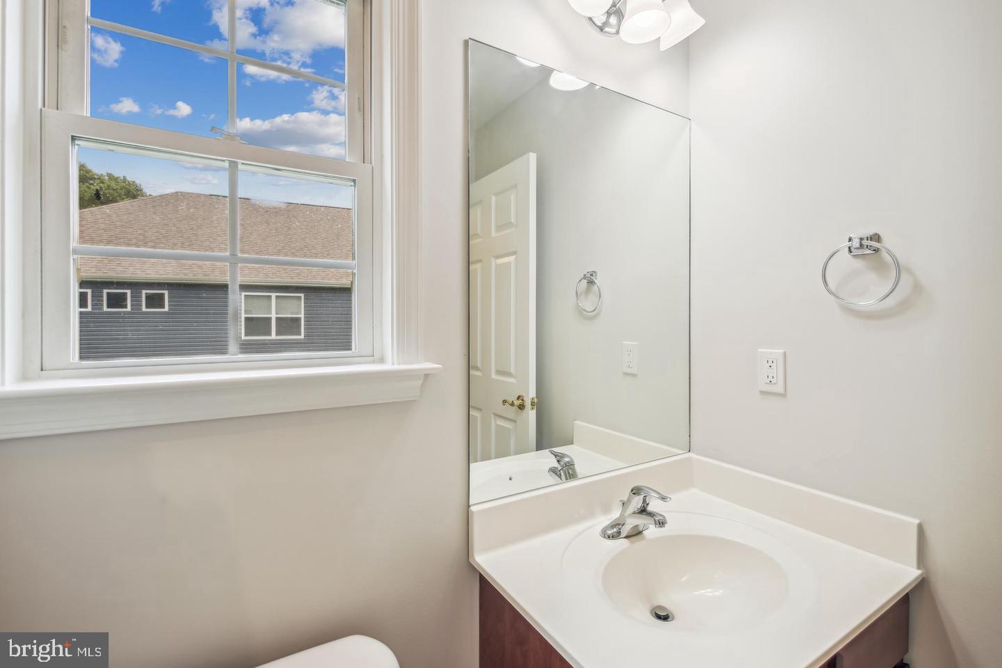 HUNT CLUB SOUTH - Residential Lease