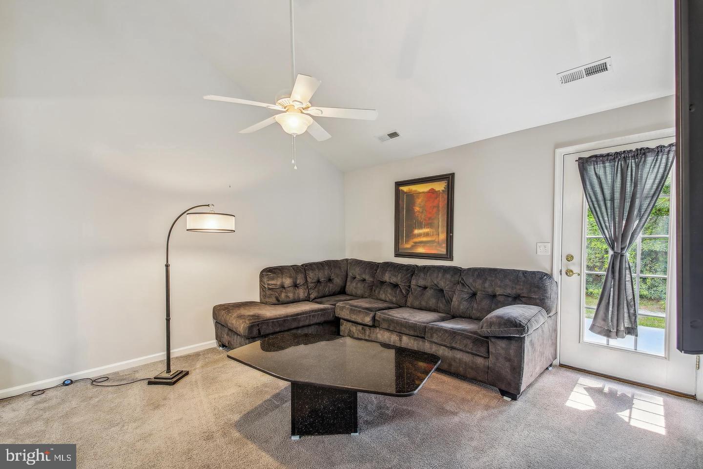 HUNT CLUB SOUTH - Residential Lease