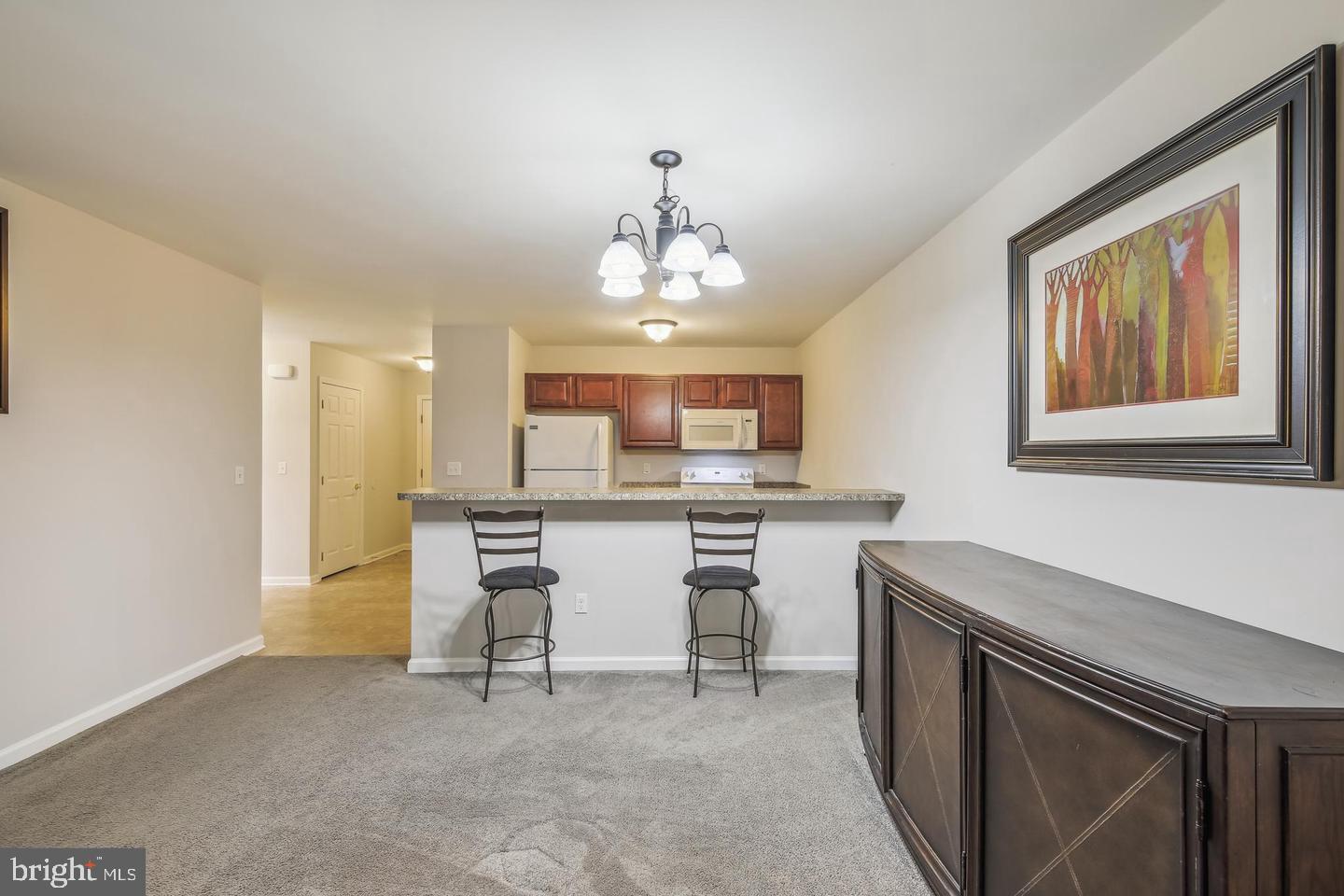 HUNT CLUB SOUTH - Residential Lease