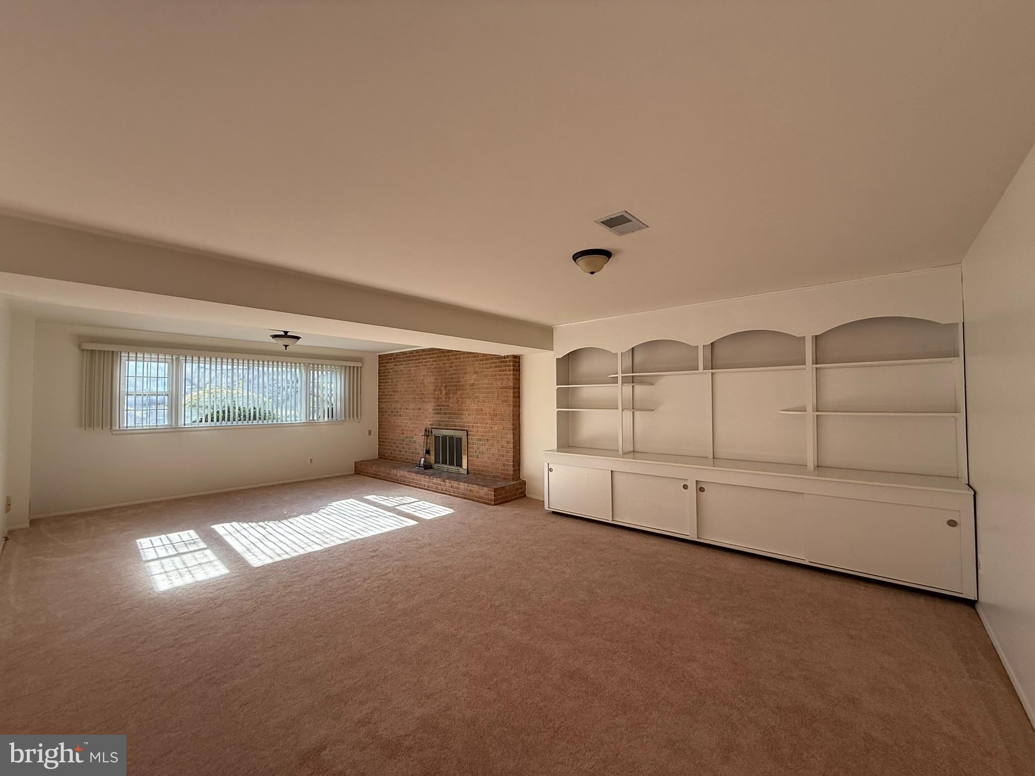 9400 BEAUREGARD AVENUE